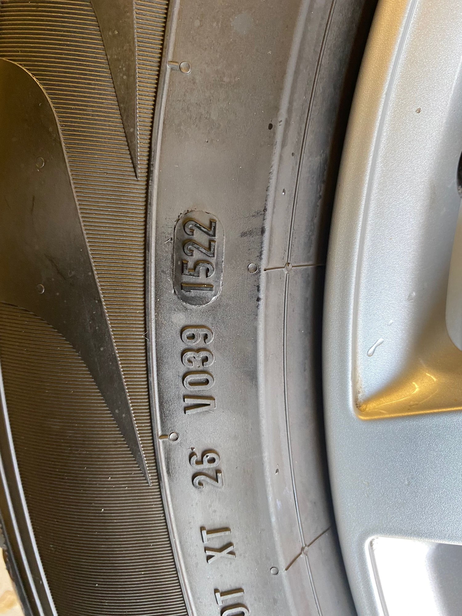 Wheels and Tires/Axles - Cayenne (9y)) 19" Wheels w/ All-Season Tires - Used - Lexington, MA 2420, United States