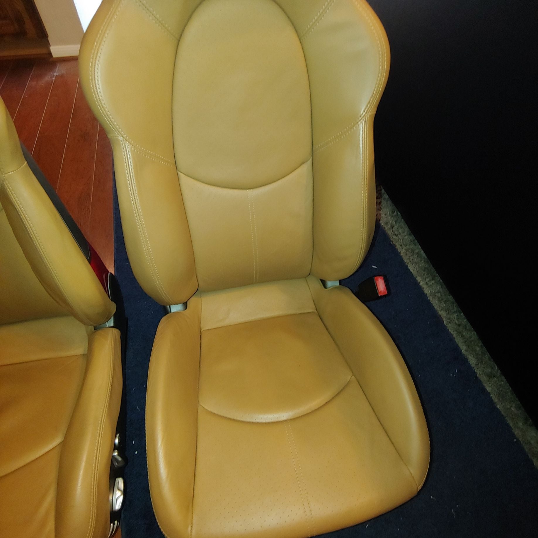 Interior/Upholstery - 997 Sport Seats - Used - Houston, TX 77042, United States