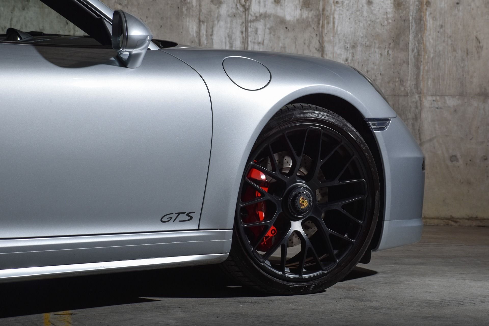 May the downforce be with you: taming the Porsche GT3 RS