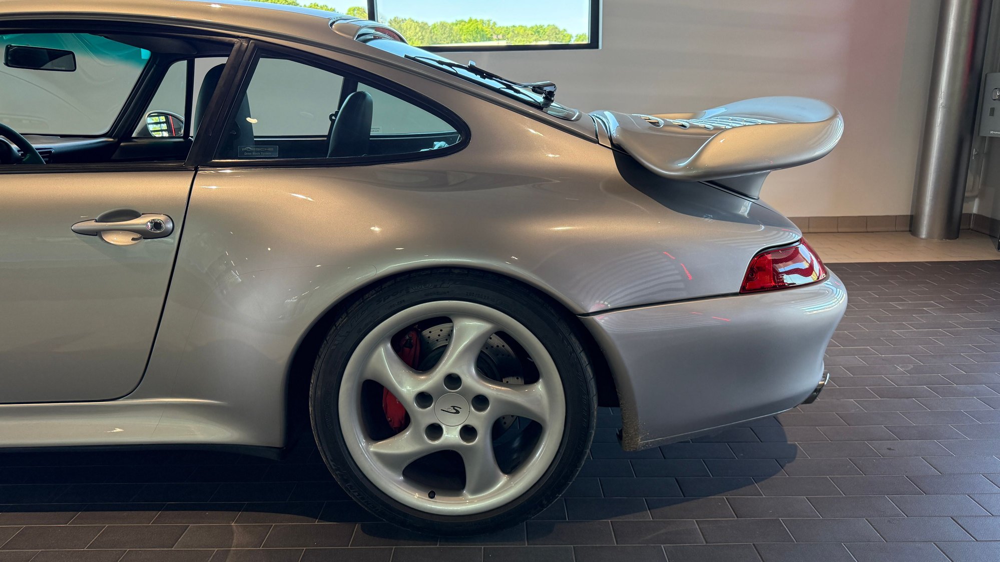 1997 Porsche 911 - 1997 Porsche 911 Carrera 4S - Used - VIN WP0AA2990VS320560 - 148,665 Miles - 6 cyl - 2WD - Manual - Coupe - Silver - Richmond, VA 23113, United States