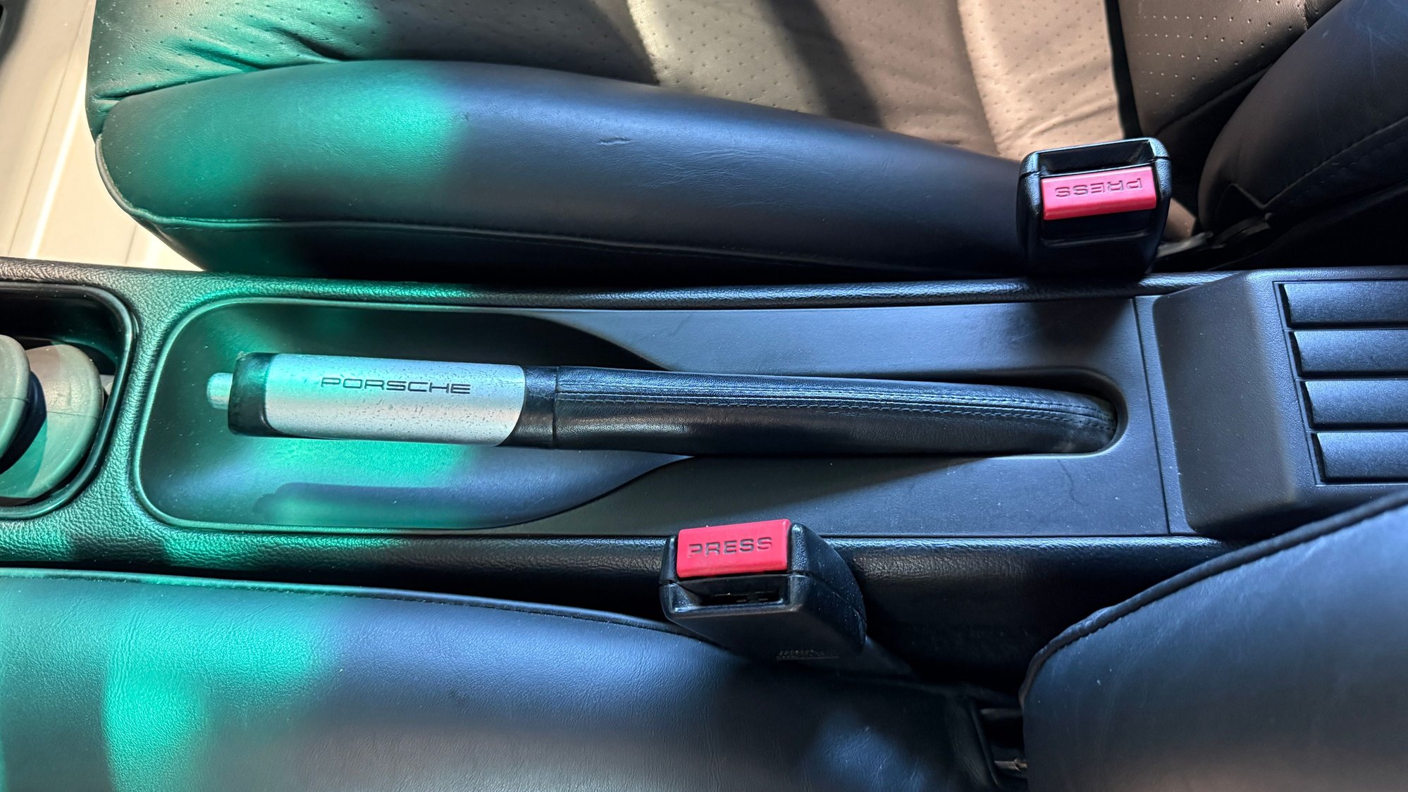 1997 Porsche 911 - 1997 Porsche 911 Carrera 4S - Used - VIN WP0AA2990VS320560 - 148,665 Miles - 6 cyl - 2WD - Manual - Coupe - Silver - Richmond, VA 23113, United States