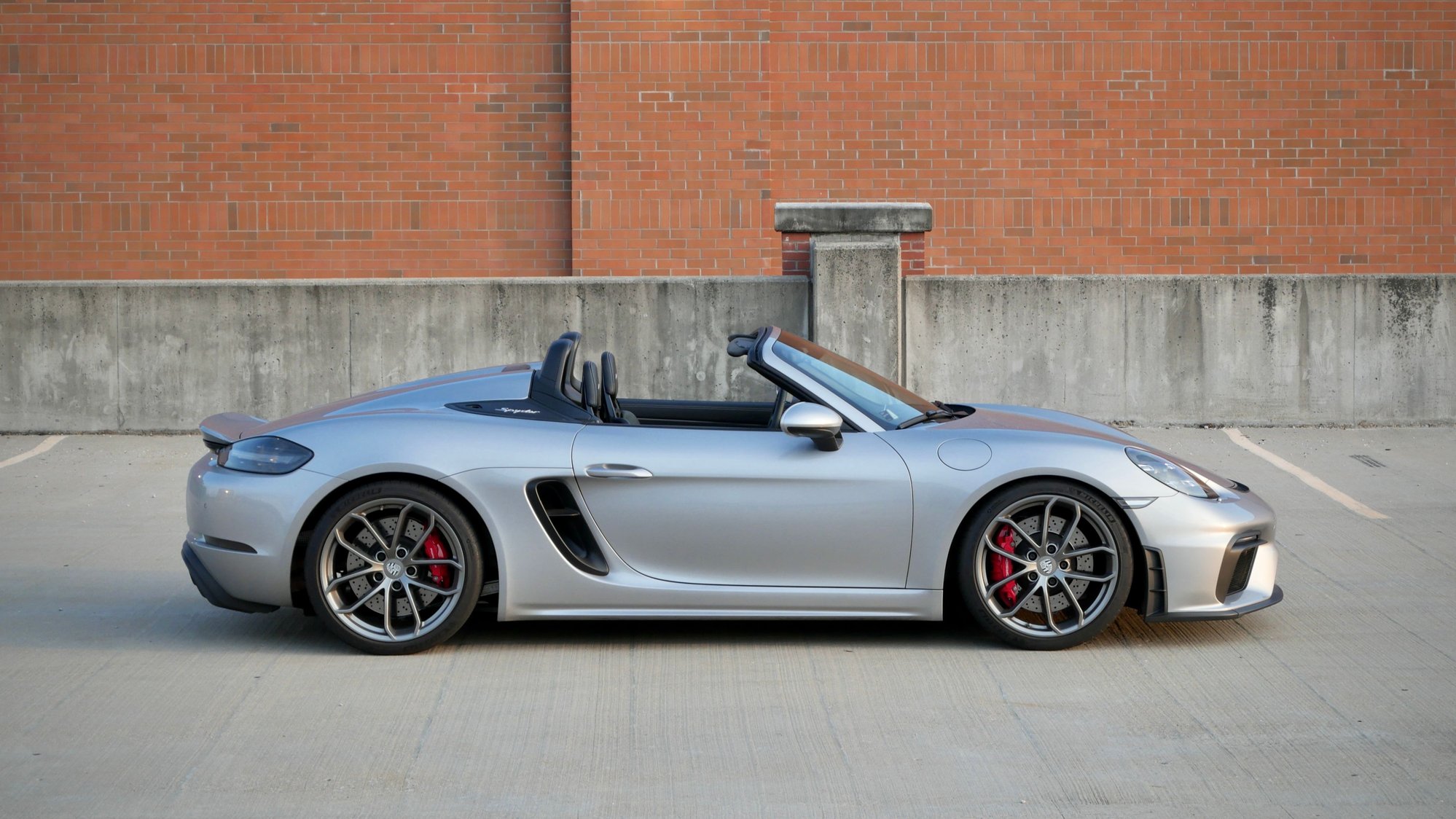 2022 Porsche 718 - 2022 718 Spyder 6MT with Buckets, PDLS+, Leather, Bose, Full PPF, One Owner... - Used - VIN WPOCC2A83NS233559 - 11,477 Miles - 6 cyl - 2WD - Manual - Convertible - Silver - Springboro, OH 45066, United States