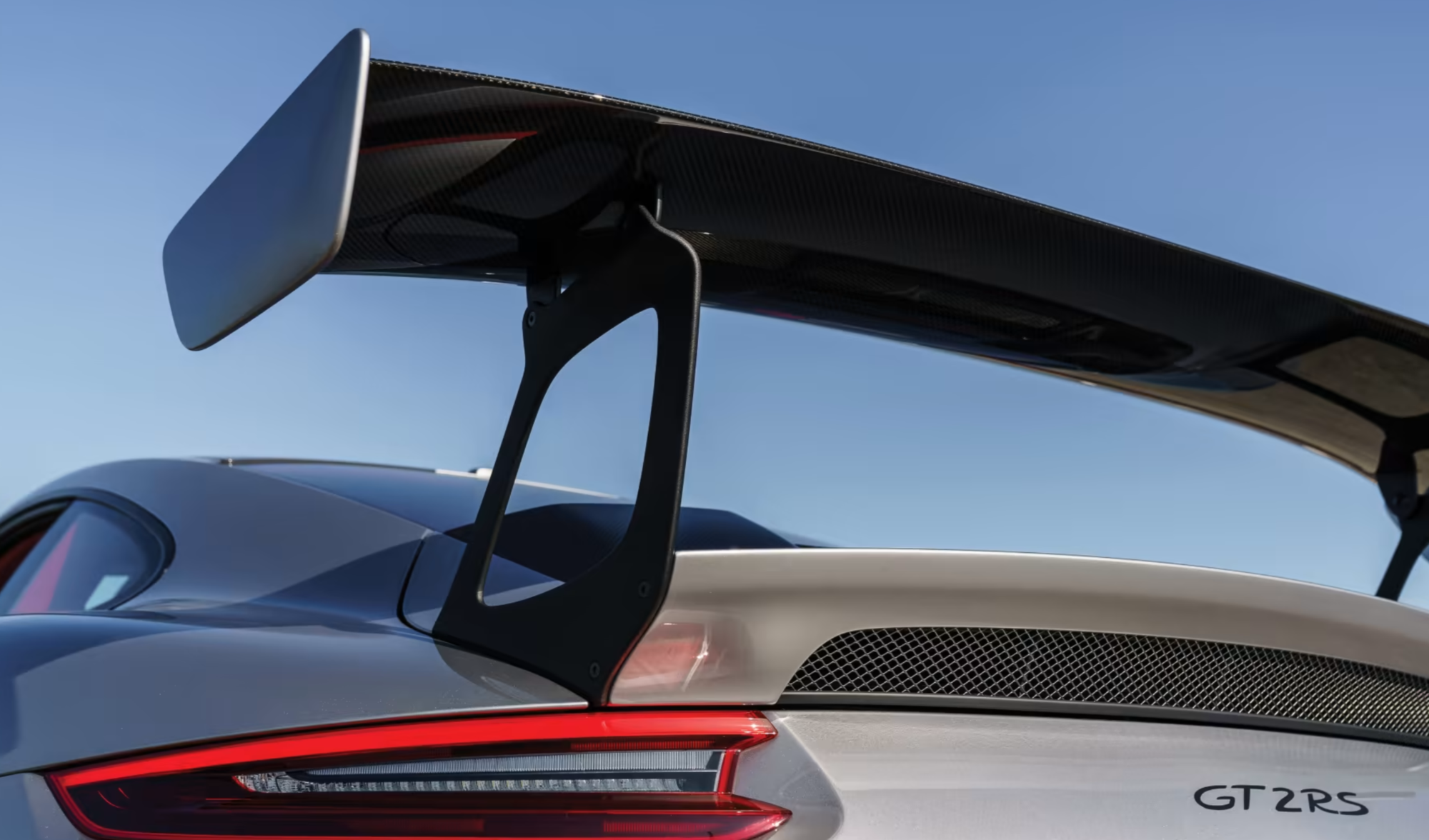 Accessories - Porsche 991.2 GT2RS (2018) CARBON FIBER OEM SPOILER WING WITH RISER - Used - 2018 to 2019 Porsche GT2 - Del Mar, CA 92014, United States