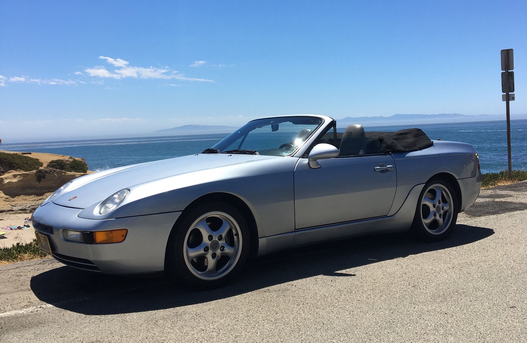 1995 Porsche 968 - 968 Calif Cab with Tip - Used - VIN WPOCA2961SS840339 - 4 cyl - 2WD - Automatic - Convertible - Silver - Santa Cruz, CA 95062, United States