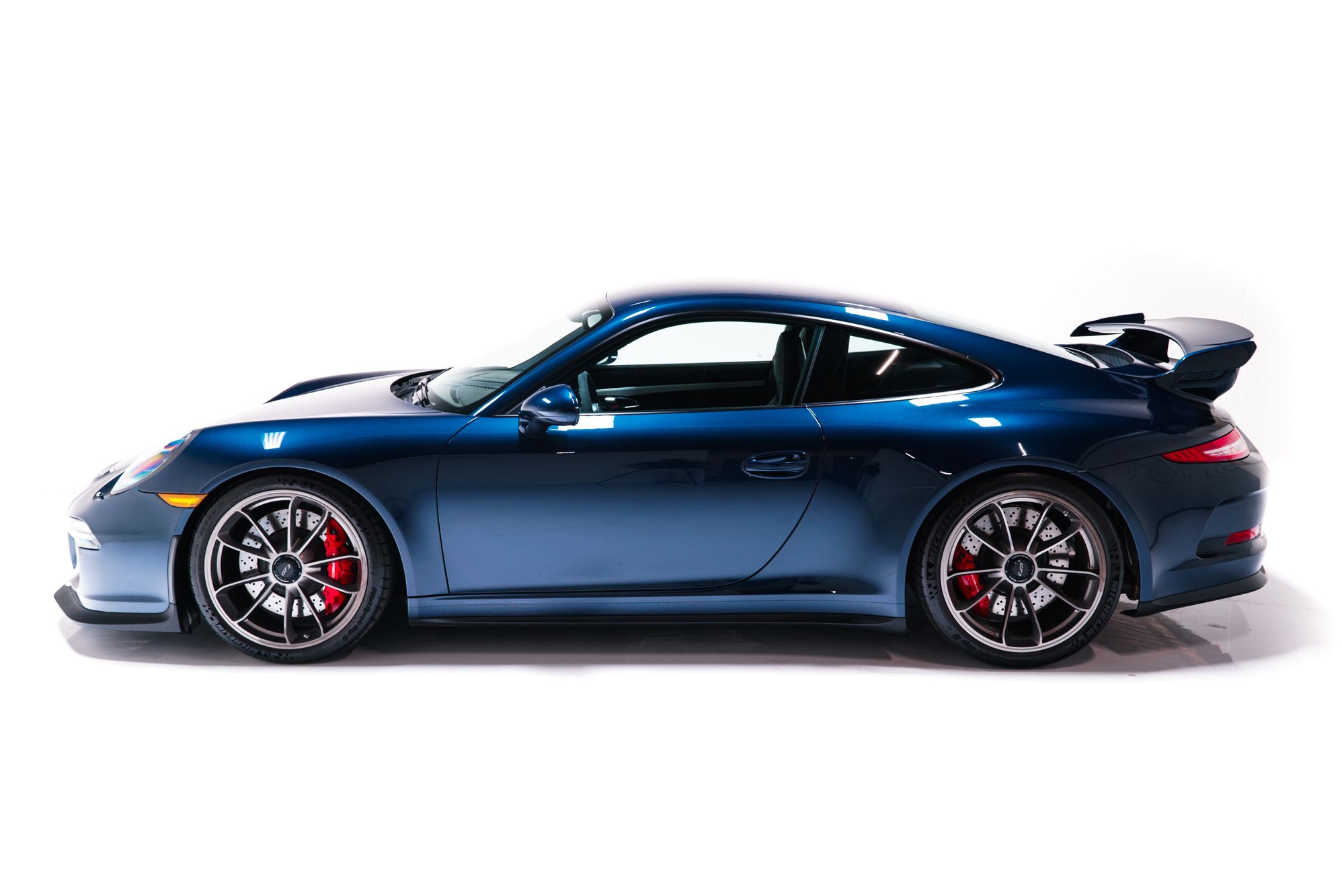 Graphite Blue Metallic Porsche 911