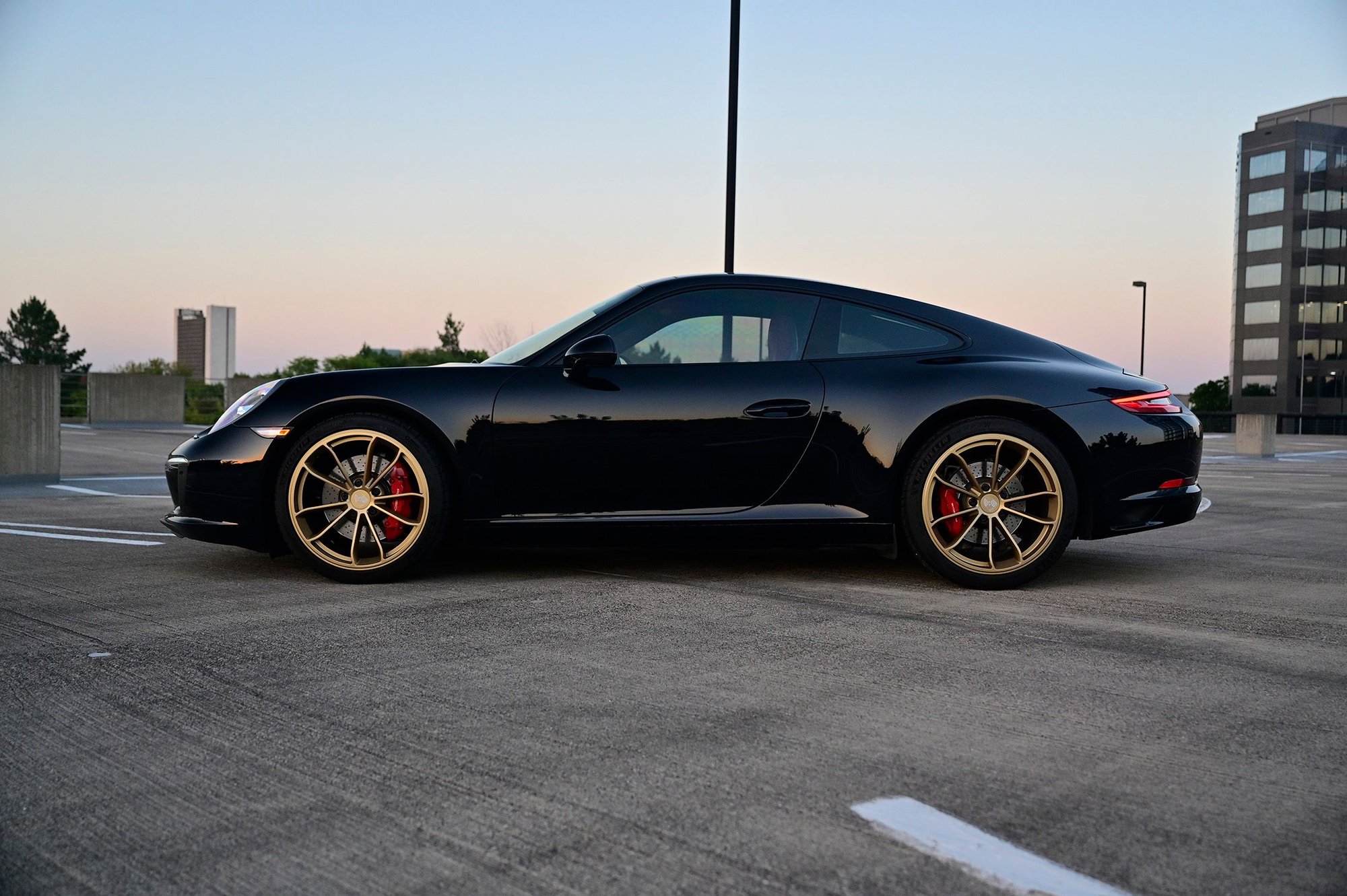 2017 Porsche 911 - 2017 Porsche 911 991.2 - Carrera S - 7 Speed Manual - Black - Used - VIN WP0AB2A95HS123865 - 37,500 Miles - 6 cyl - 2WD - Manual - Coupe - Black - Minneapolis, MN 55431, United States