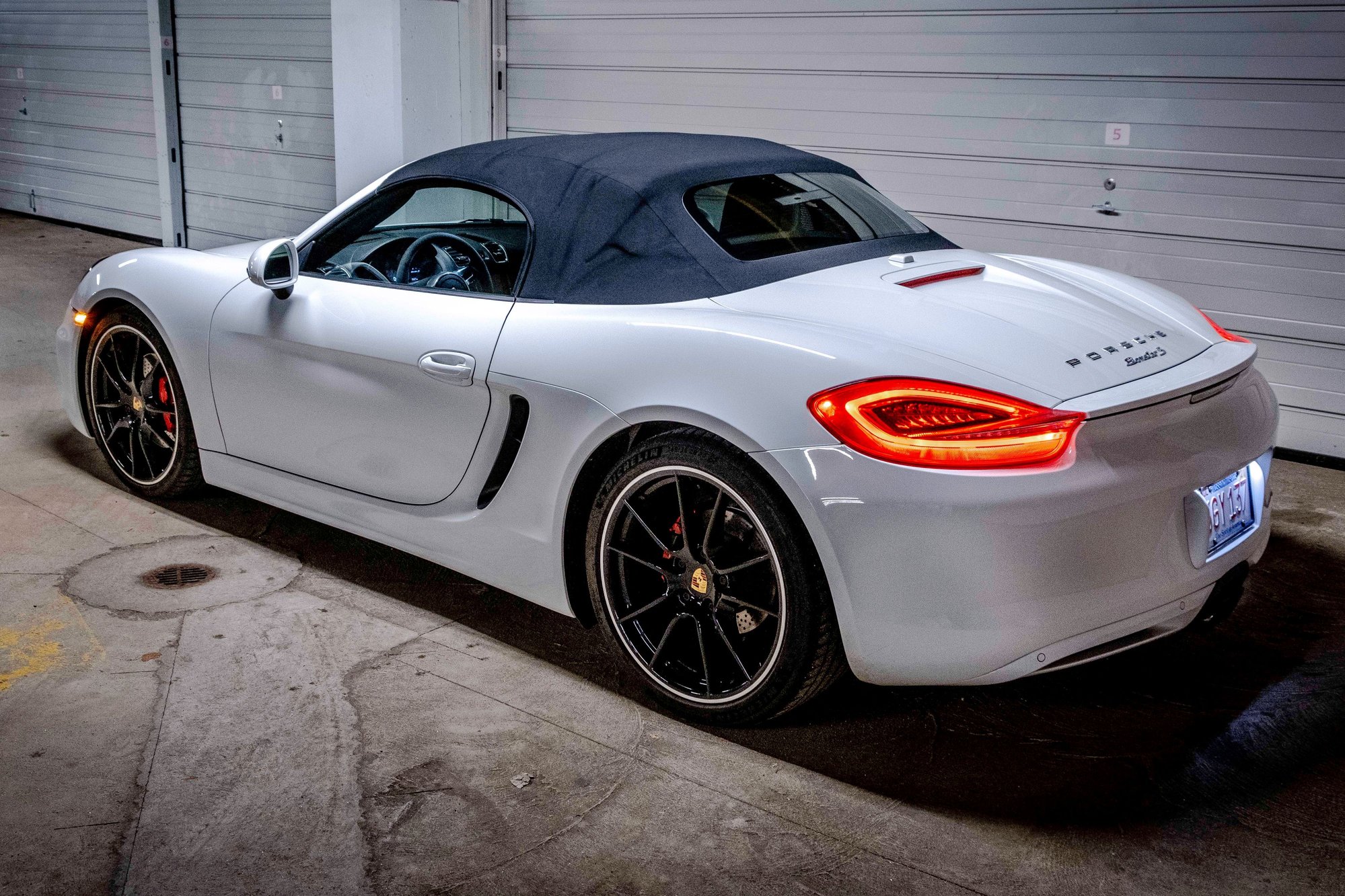 2014 Porsche Boxster - 2014 Boxster S For Sale - White/Black  6 Speed Manual   24,xxx Miles - Used - VIN WP0CB2A86EK140587 - 24,800 Miles - 6 cyl - 2WD - Manual - Convertible - White - Andover, MA 01810, United States