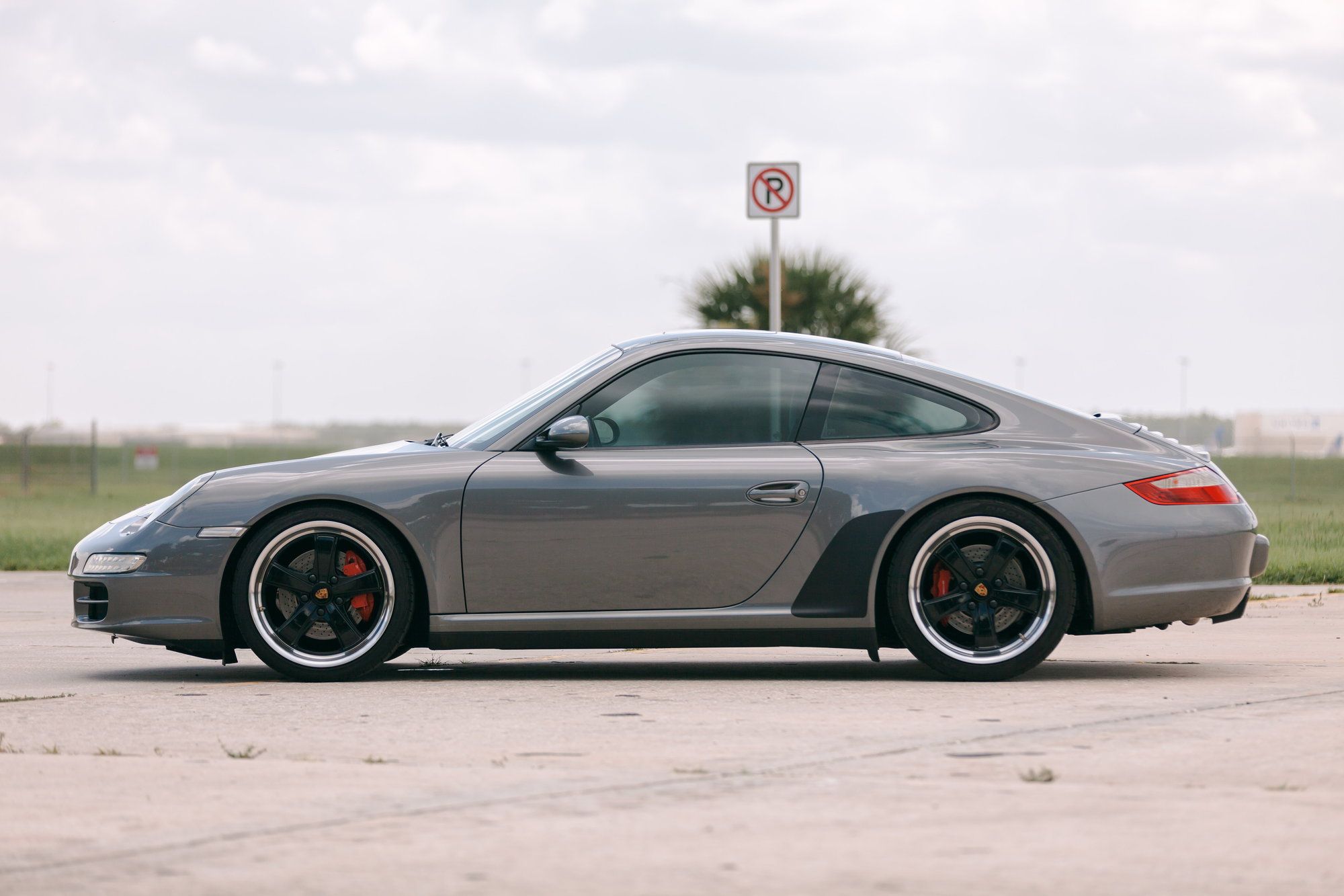 2007 Porsche 911 - 2007 Porsche 911 Carrera 4S Manual - Meteor Grey 997 with Black Leather - Used - VIN WP0AB29907S732610 - 48,975 Miles - 6 cyl - AWD - Manual - Coupe - Gray - Orlando, FL 32824, United States
