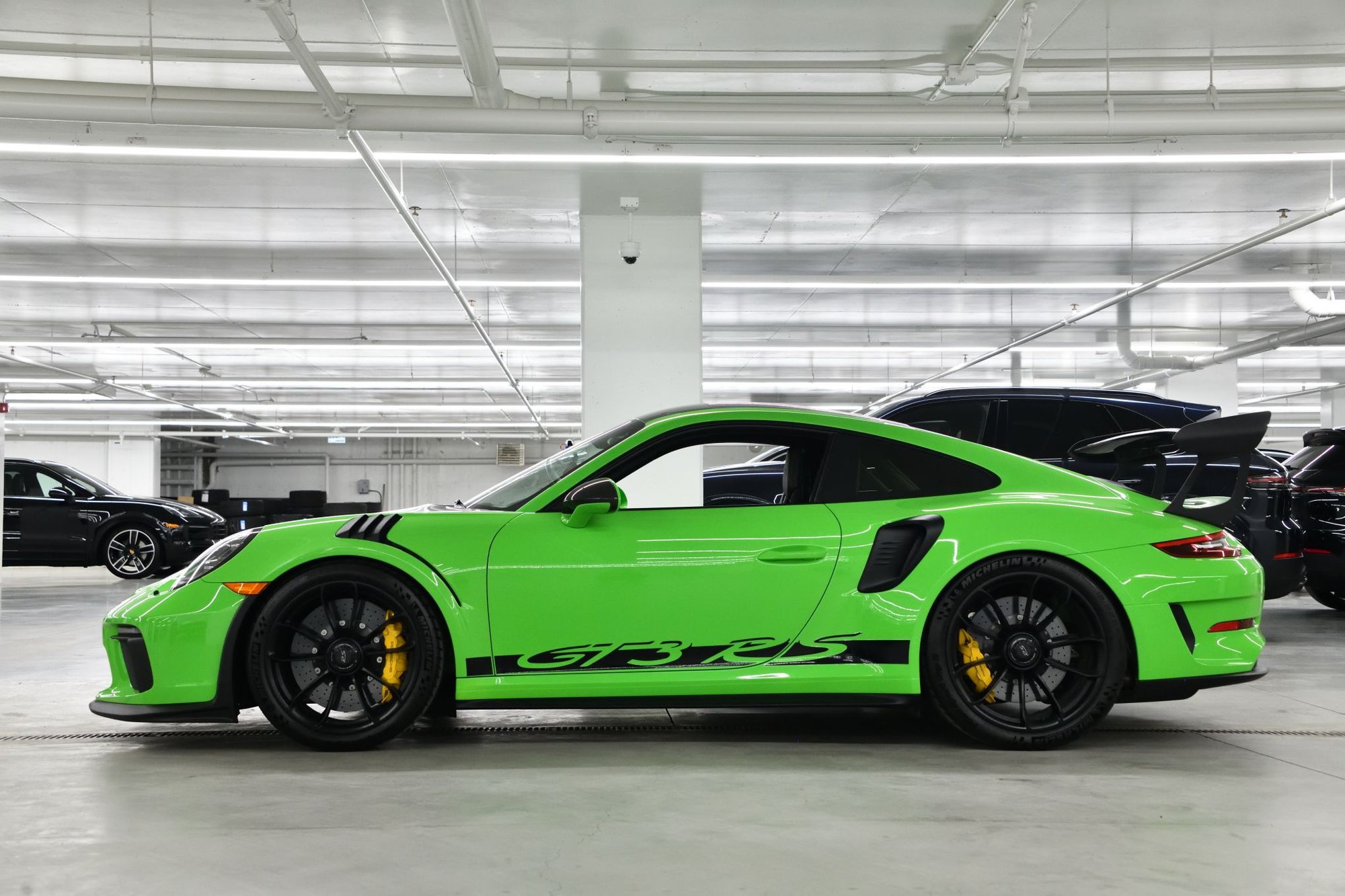 2019 Porsche GT3 - 2019 GT3 RS Lizzard - Used - VIN WP0AF2A93KS164555 - 6,500 Miles - 6 cyl - 2WD - Automatic - Coupe - Other - Sherbrooke, QC J1N1S4, Canada