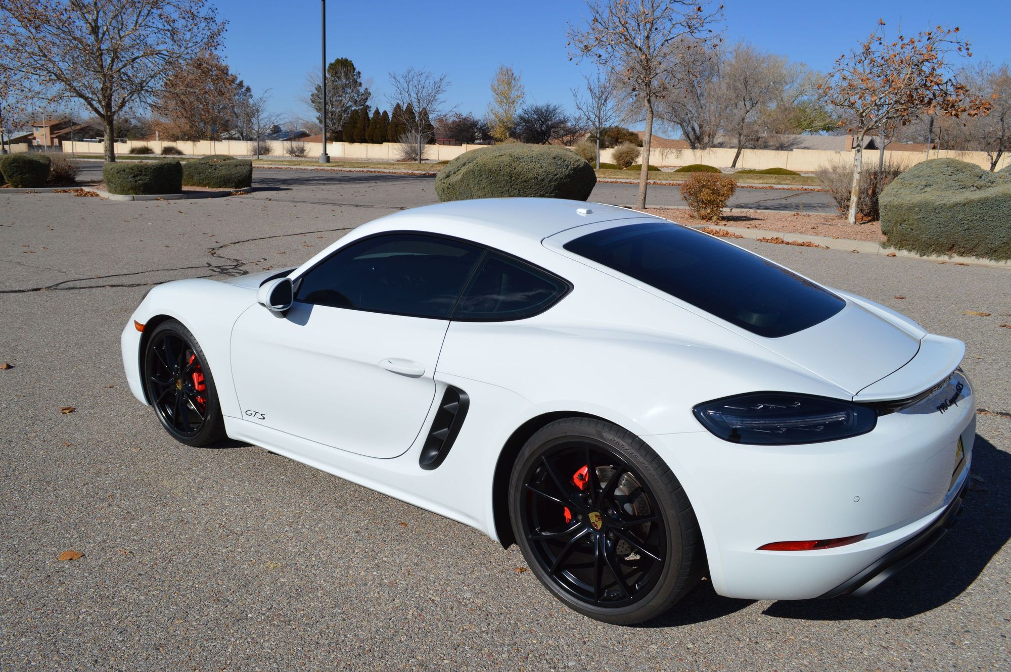 2019 Porsche 718 Cayman - FS: 2019 718 Cayman GTS - Used - VIN WP0AB2A88KS278182 - 14,700 Miles - 4 cyl - 2WD - Automatic - Coupe - White - Albuquerque, NM 87109, United States