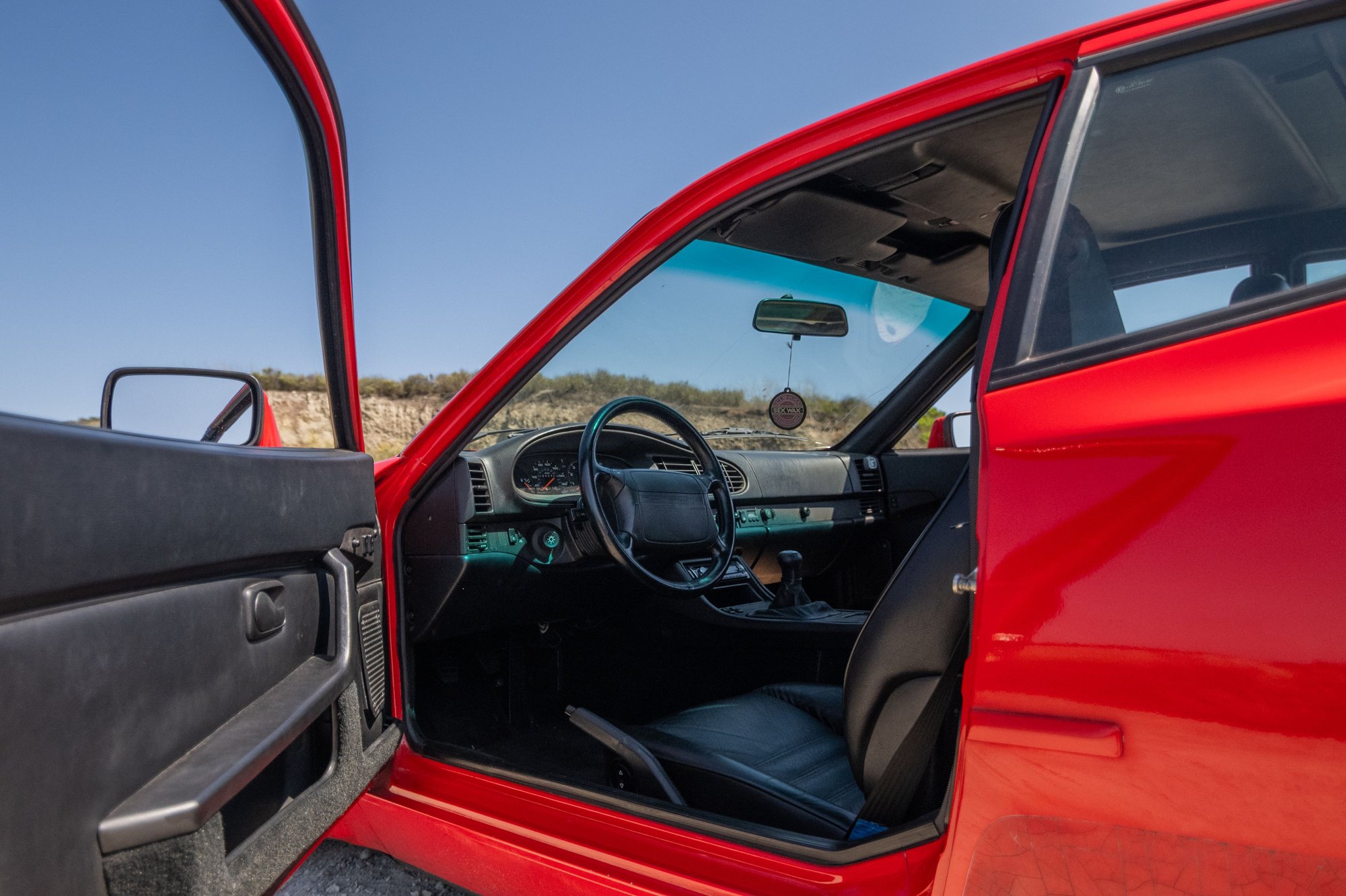 1987 Porsche 944 - Low Miles 944 Turbo (84,600) with all Maintenance and extras up to date - Used - VIN WP0AA2959HN151932 - 4 cyl - 2WD - Manual - Hatchback - Red - Cali, CA 92689, United States