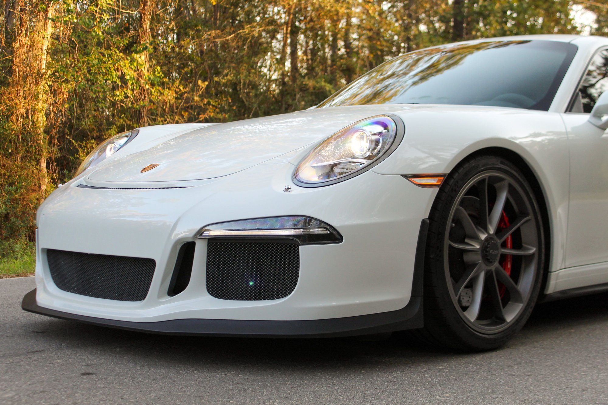 2015 Porsche GT3 - 2015 Porsche 911 GT3 - Clean, 29k miles, MUST SELL.  Reasonable offers considered. - Used - VIN WP0AC2A92FS183886 - 29,096 Miles - 6 cyl - 2WD - Automatic - Coupe - White - Greater Houston, TX 77339, United States