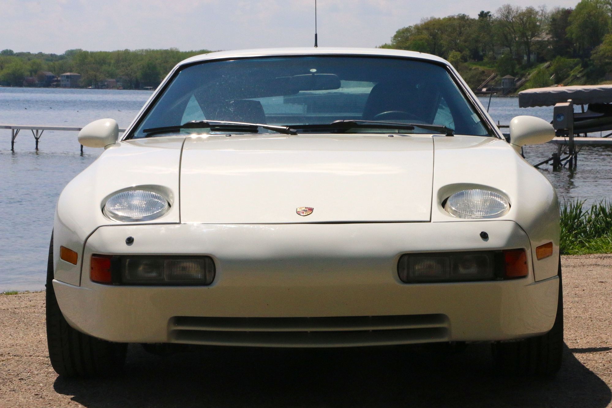 1990 Porsche 928 - Porsche 928 S4 Manual - 72,000 miles - Used - VIN WP0JB2924LS860376 - 72,000 Miles - 8 cyl - 2WD - Manual - Coupe - White - Madison, WI 53715, United States