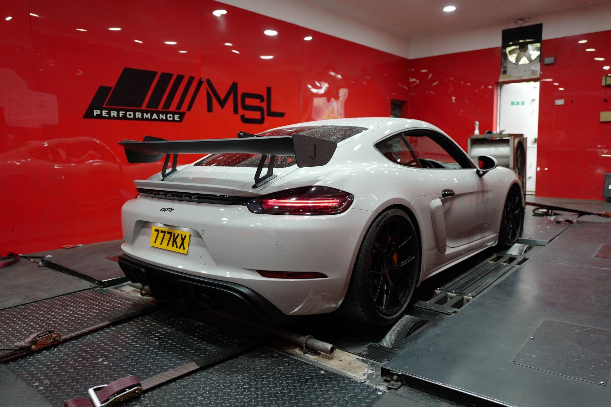 718 gt4 jcr