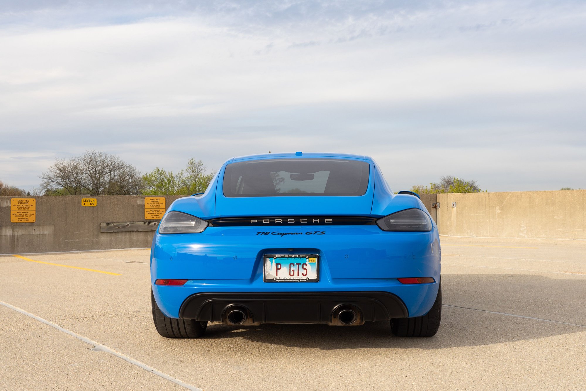 2022 Porsche 718 - 2022 Porsche 718 Cayman GTS 4.0 PDK — Shark Blue — 15k Miles — Extra Wheels - Used - VIN WP0AD2A82NS268262 - 15,270 Miles - 6 cyl - 2WD - Automatic - Coupe - Blue - Arlington Heights, IL 60004, United States