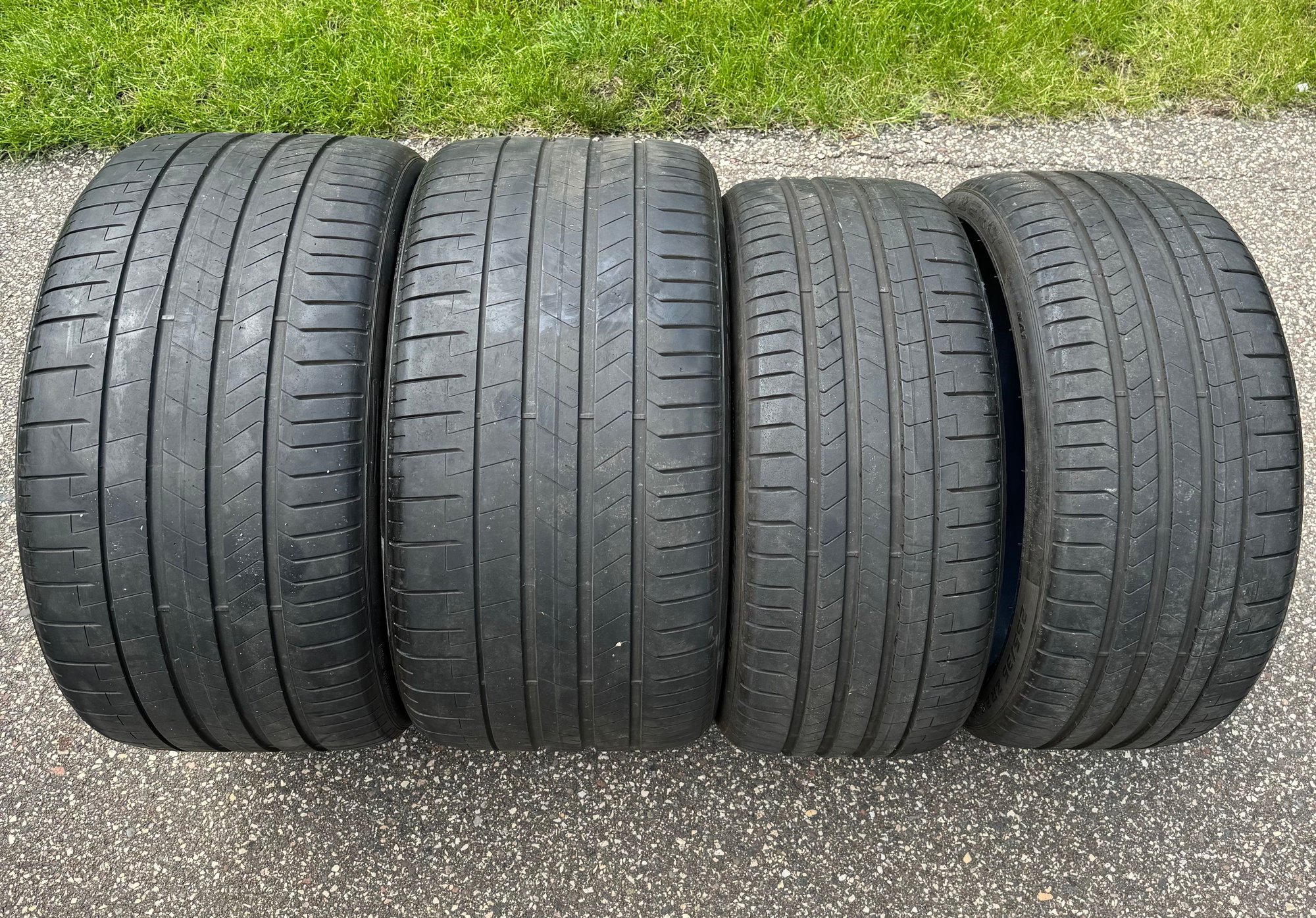 2019 Porsche 911 - Take-Off 992 OEM Pirelli PZero PZ4 Summer Tires (NA1) - Wheels and Tires/Axles - $900 - Plymouth, MN 55447, United States