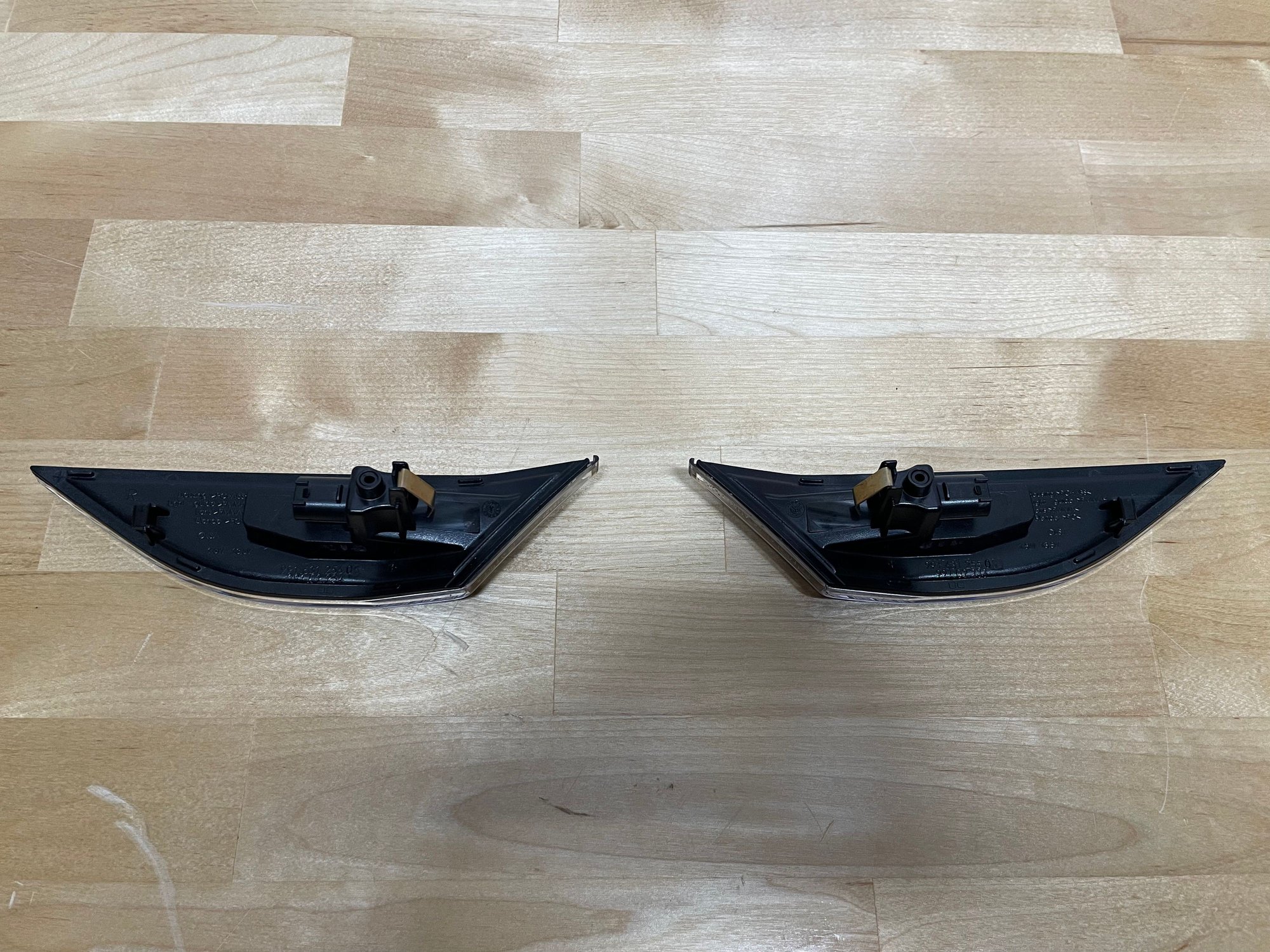 Lights - OEM Clear Side Markers - 718 / 991 / 981 - Used - 0  All Models - Birmingham, AL 35242, United States