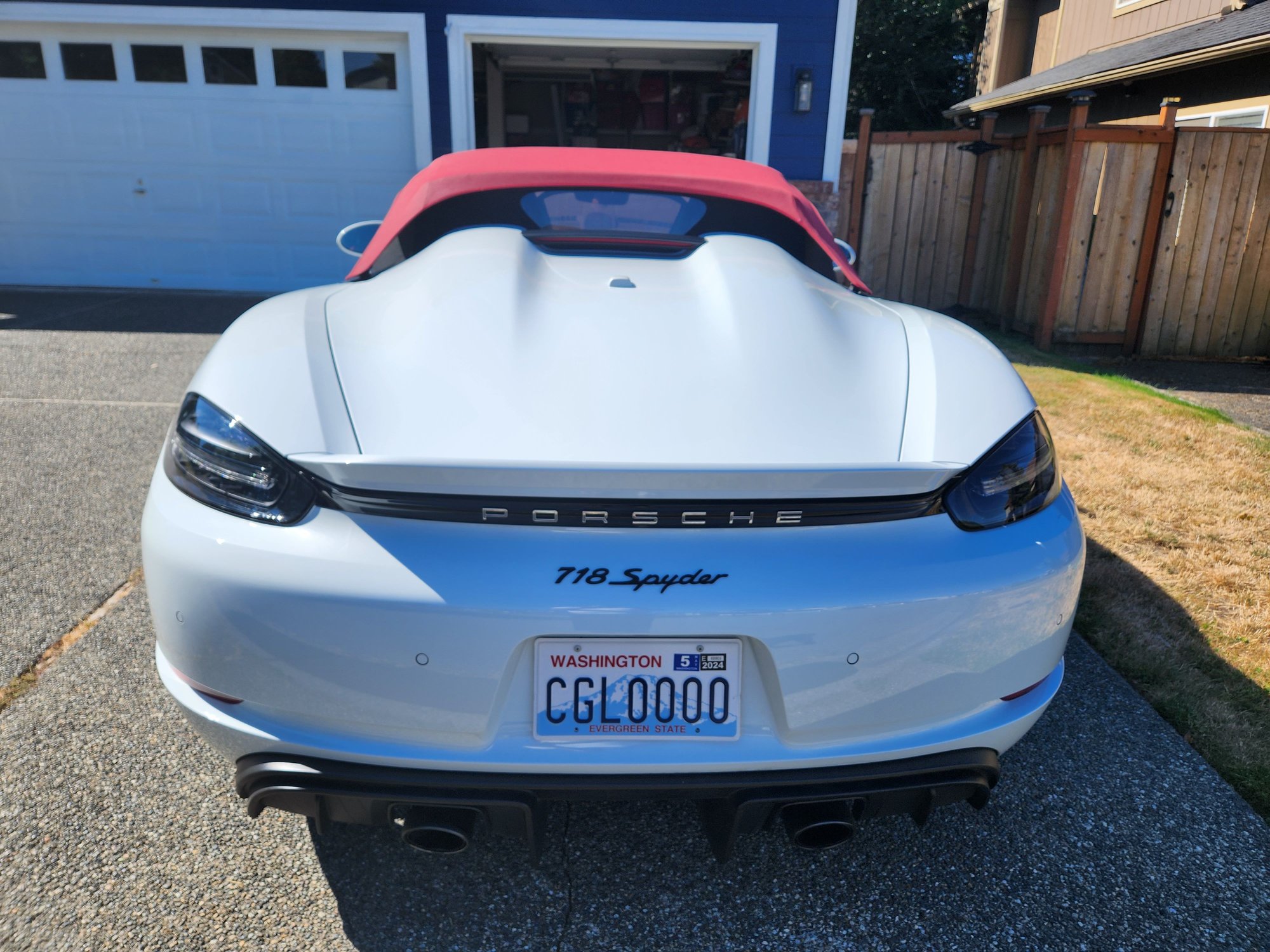 2021 Porsche 718 Spyder - 2012 Porsche 718 Spyder - 8.3K miles, 6-Speed, LWB, PDLS - Used - VIN WP0CC2A86MS240071 - 8,300 Miles - 6 cyl - 2WD - Manual - Convertible - White - Seattle, WA 98092, United States