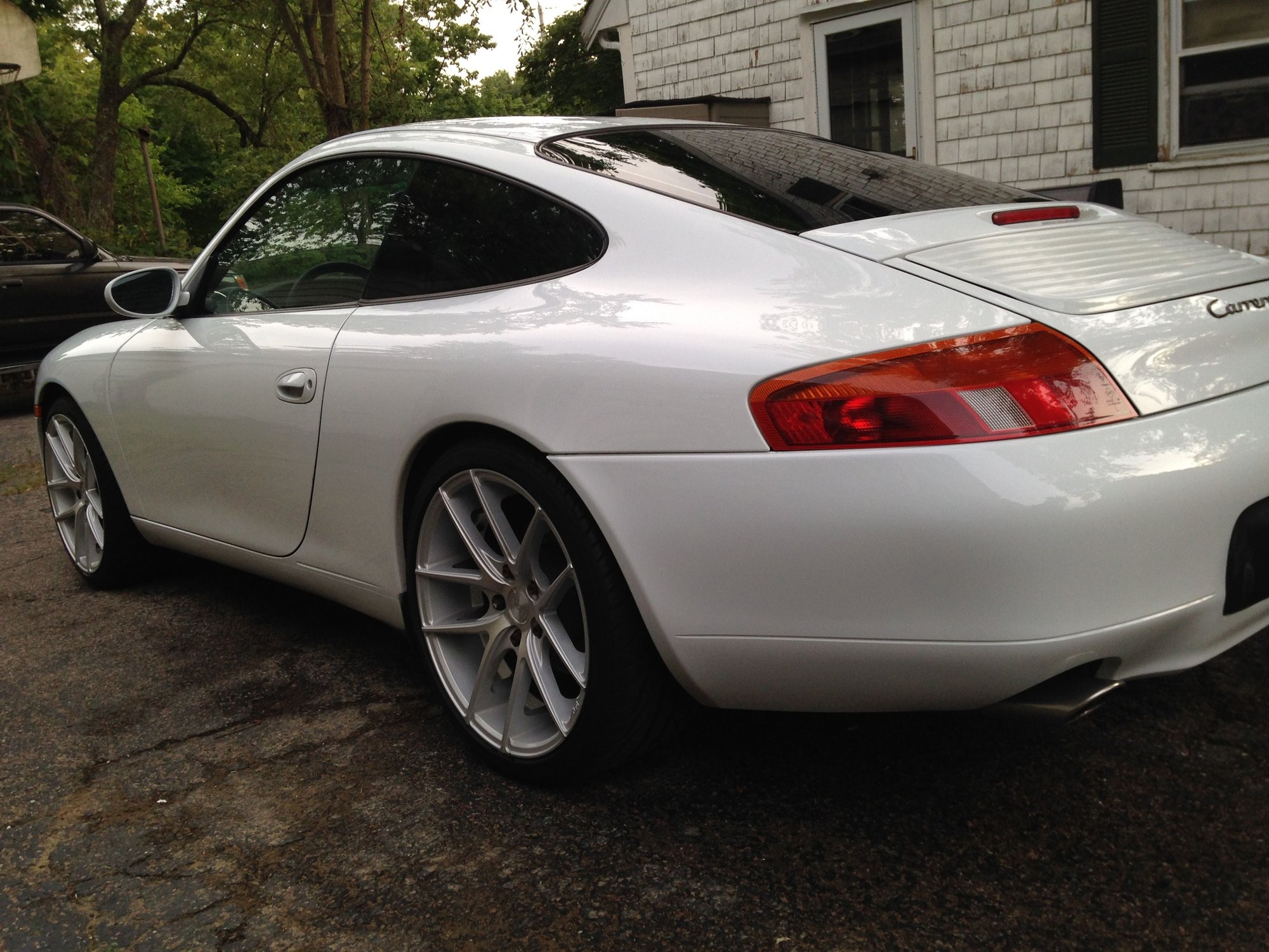 1999 Porsche 911 - 1999 Porsche 911 Carrera, Tiptronic - Used - VIN WP0AA2995XS621277 - 151,249 Miles - 6 cyl - 2WD - Automatic - Coupe - White - Hanover, MA 02339, United States