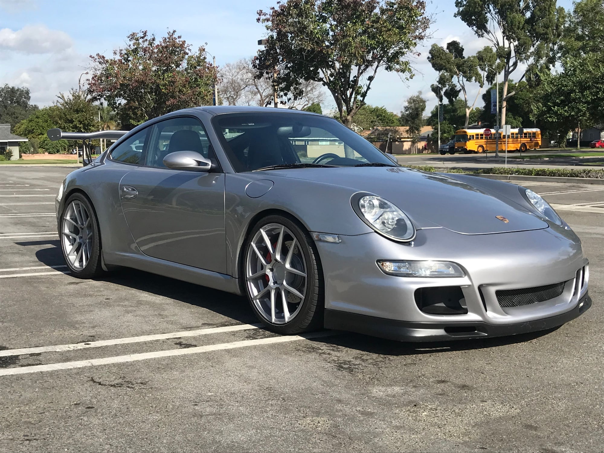 2006 Porsche 911 - SoCal: 2006 Porsche Carrera S 997.1 911 *Carfax Included* - Used - VIN WP0AB29926S744384 - 109,000 Miles - 6 cyl - 2WD - Manual - Coupe - Silver - Cerritos, CA 90701, United States