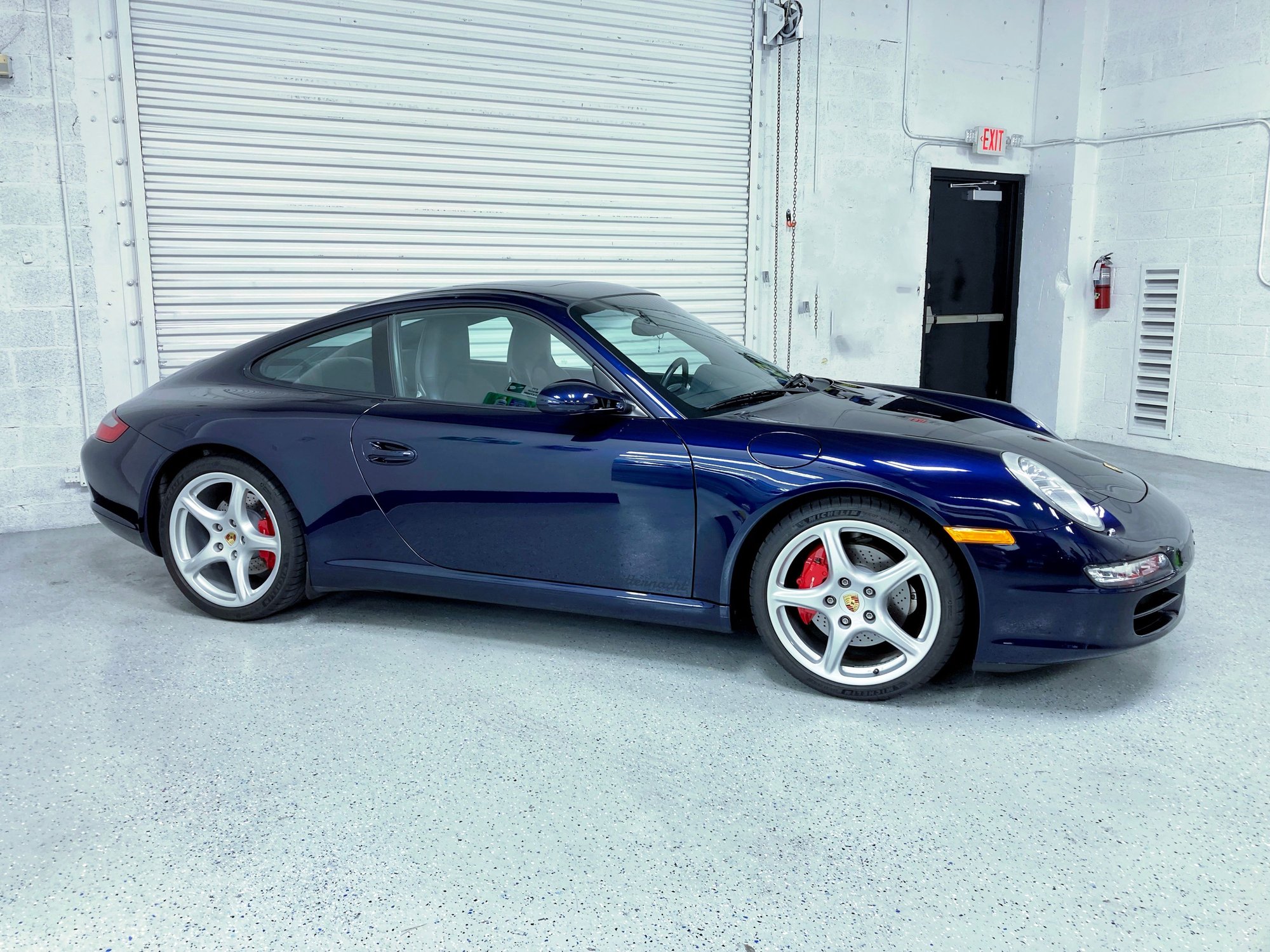 2005 Porsche 911 - 997 Carrera S 3.8 Midnight Blue 20K miles For Sale w/ WARRANTY - Used - VIN 12345678 - 20,000 Miles - 6 cyl - 2WD - Manual - Coupe - Blue - Miami, FL 33141, United States