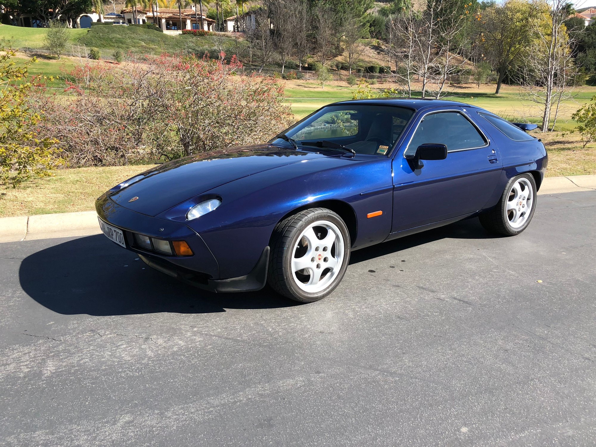 1984 Porsche 928 - 1984 Porsche 928S EURO & Spares - Used - VIN WPOZZZ92ZES8.... - 2WD - Manual - Thousand Oaks, CA 91362, United States