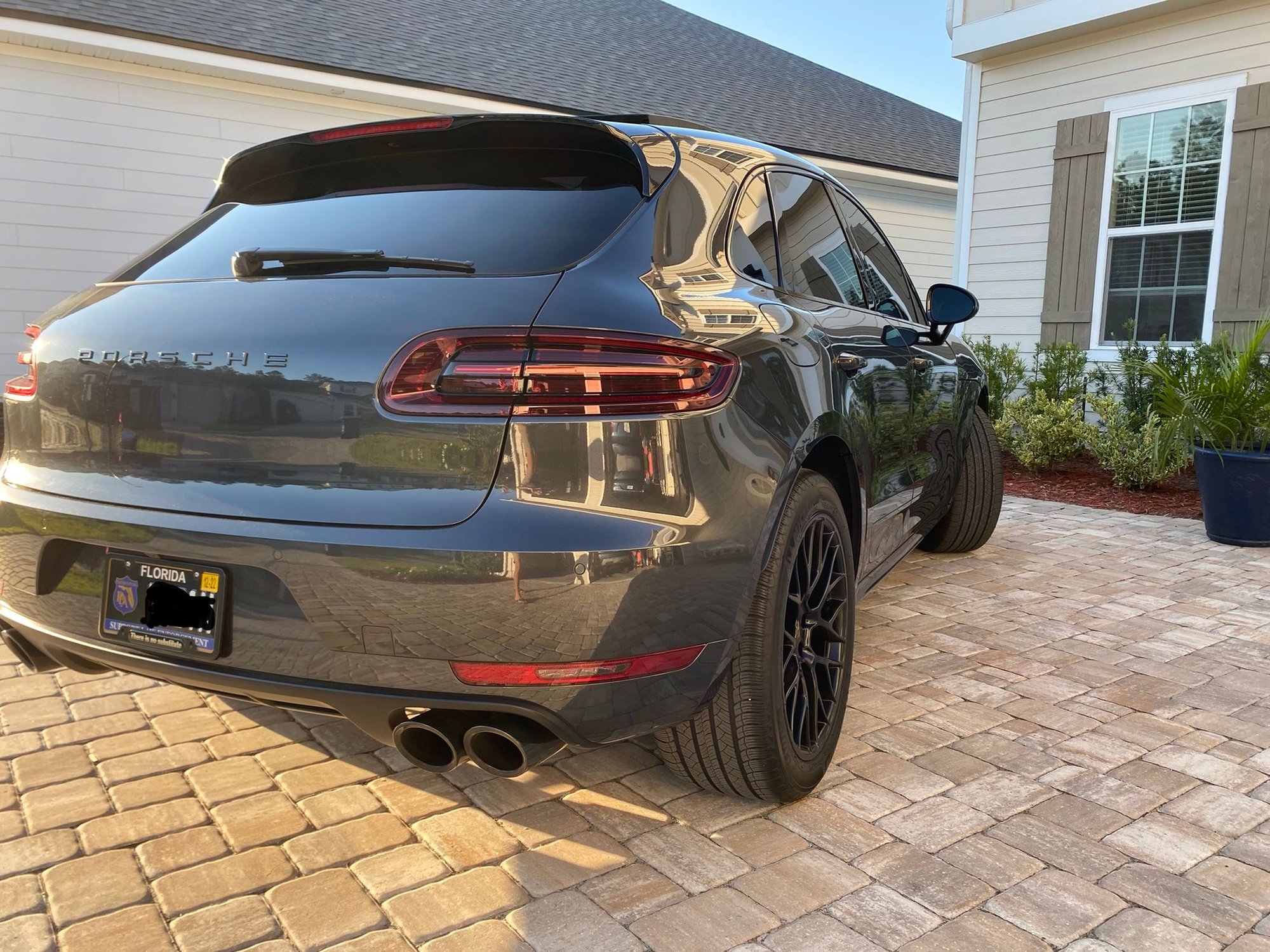 2018 Porsche Macan - 2018 Macan GTS CPO Till 2024 - Used - VIN WP1AG2A56JLB61814 - 23,800 Miles - 6 cyl - AWD - Automatic - SUV - Gray - Jacksonville, FL 32092, United States