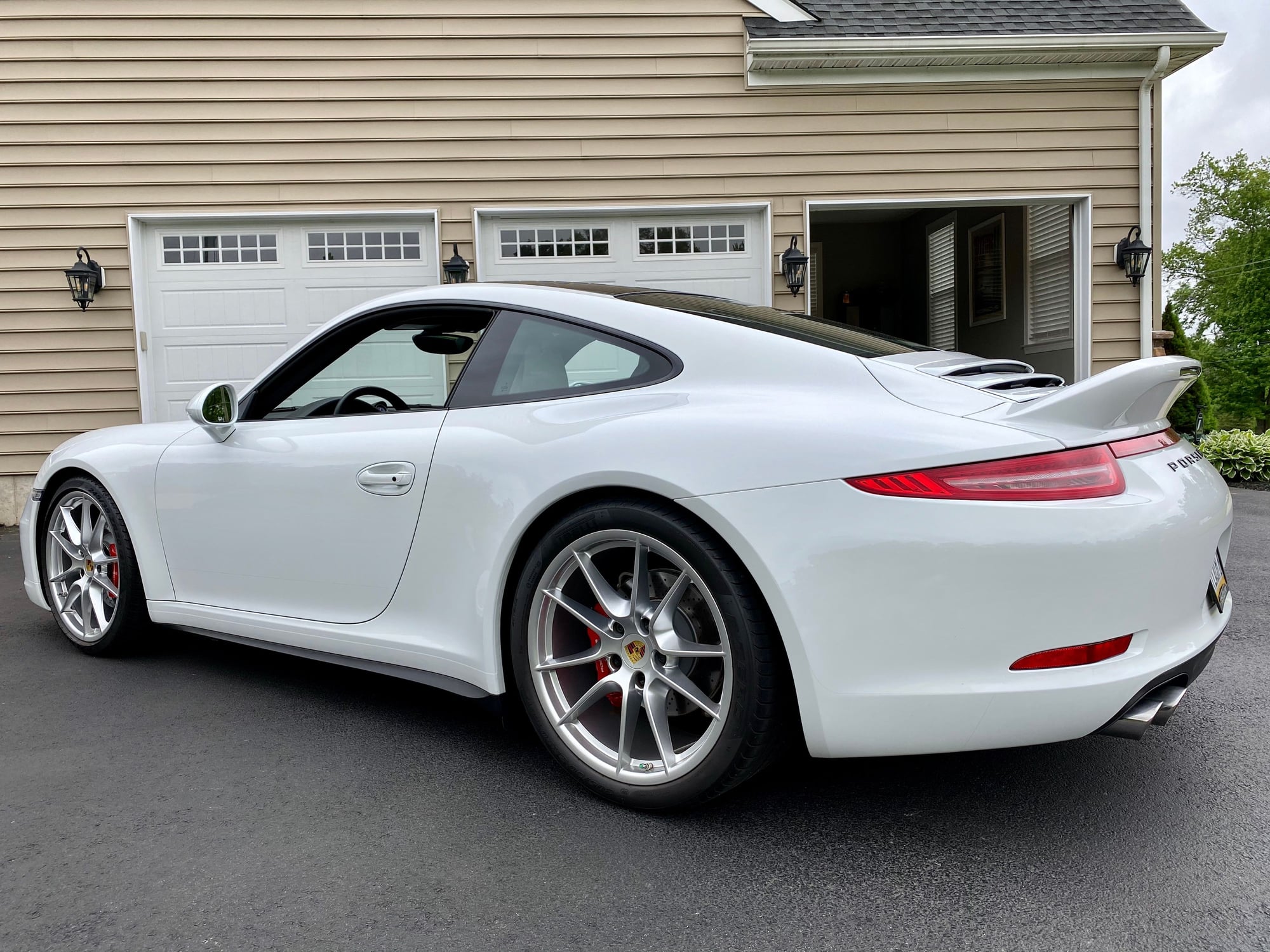 2013 Porsche 911 - 2013 911 Carrera C4S.  23k miles. Aerokit cup/ducktail, perfect build, $140k MSRP. - Used - VIN WP0AB2A96DS122119 - 23,300 Miles - 6 cyl - AWD - Automatic - Coupe - White - Lansdale, PA 19446, United States