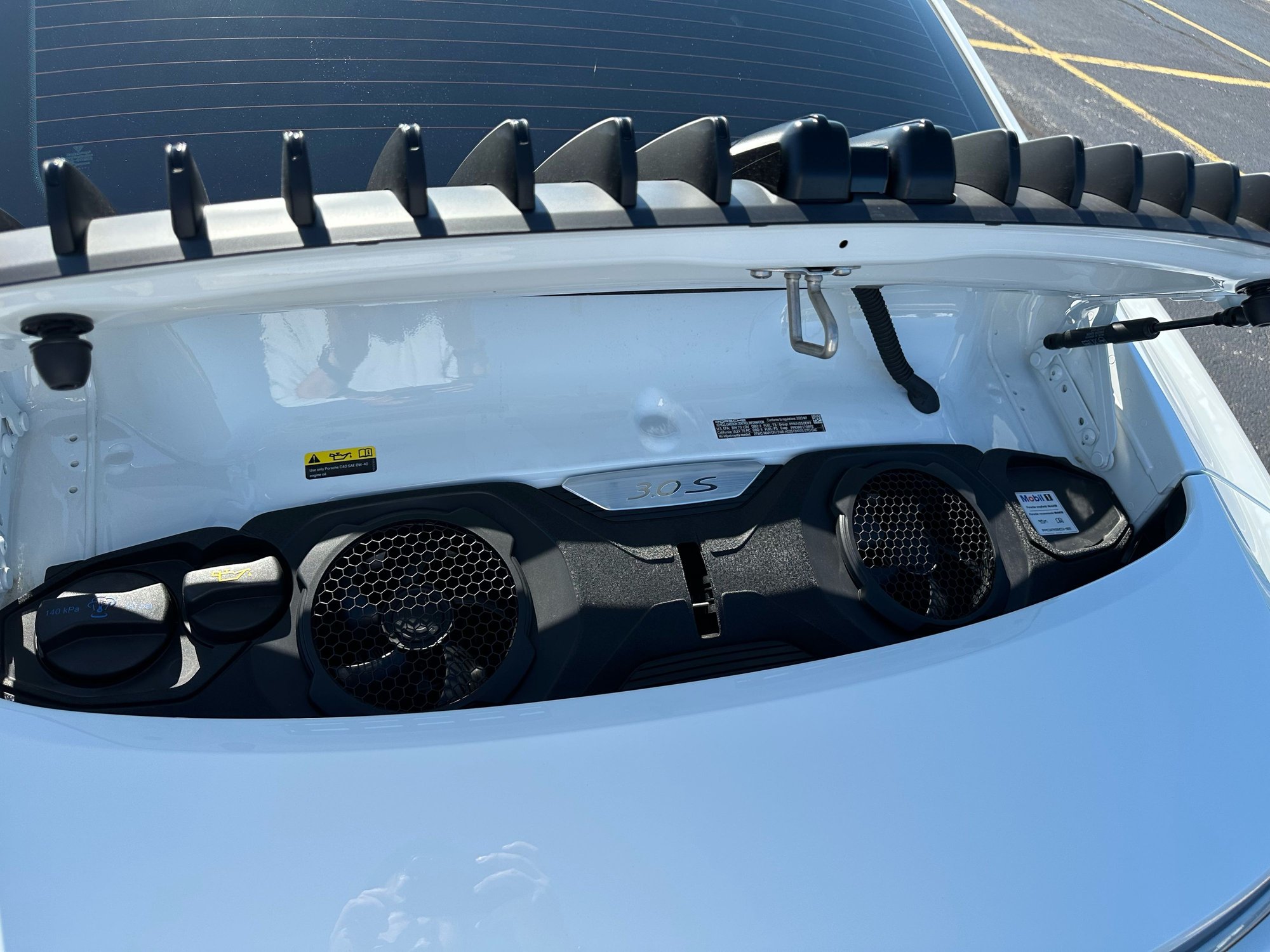 2023 Porsche 911 - 2023 Porsche 911 Carrera S Coupe - Manual Transmission - 800 miles - Used - VIN WP0AB2A97PS220161 - 797 Miles - 6 cyl - 2WD - Manual - Coupe - White - Glenview, IL 60026, United States