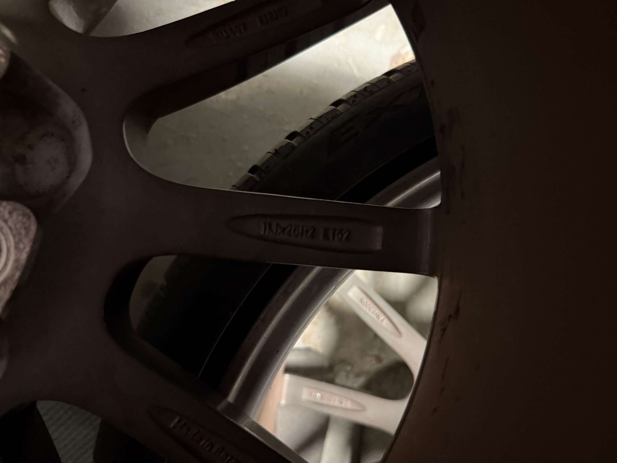 Wheels and Tires/Axles - Set of 4 OEM Porsche 911 991 20" Carrera II Wheels Rims C4 C4S Wide Body - Used - 2013 to 2017 Porsche 911 - New York, NY 10010, United States
