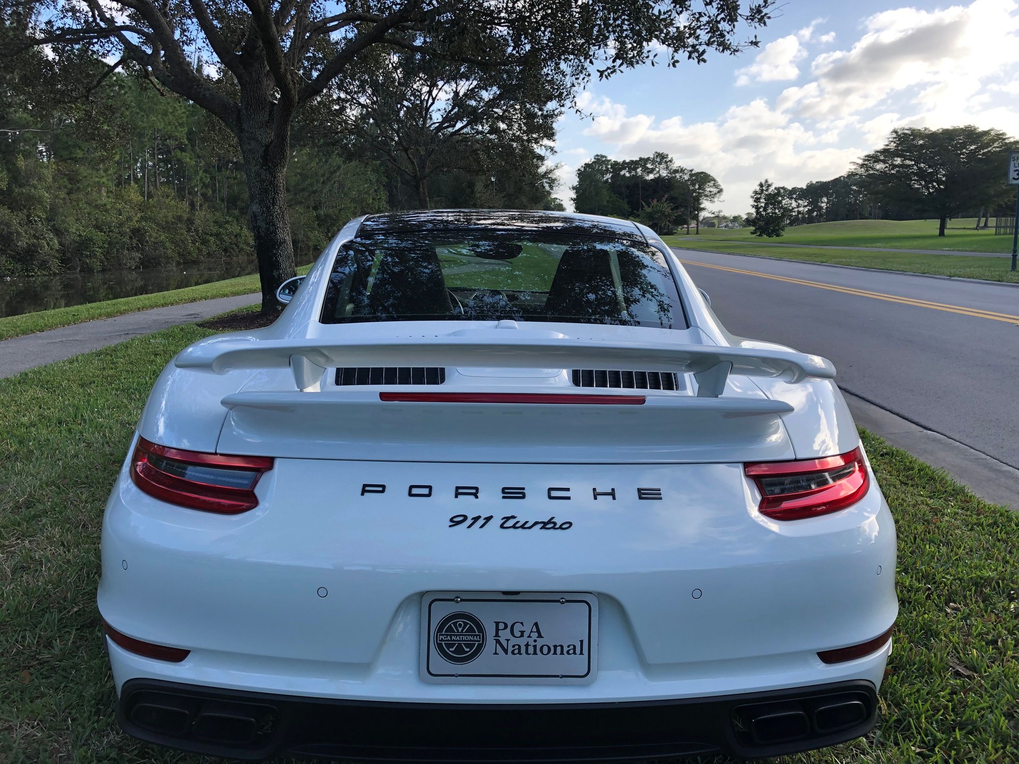 2017 Porsche 911 - 2017 991.2 Turbo Coupe Low miles  Must Sell - Used - VIN WP0AD2A95HS166452 - 16,000 Miles - 6 cyl - AWD - Automatic - Coupe - White - Palm Beach Gardens, FL 33412, United States