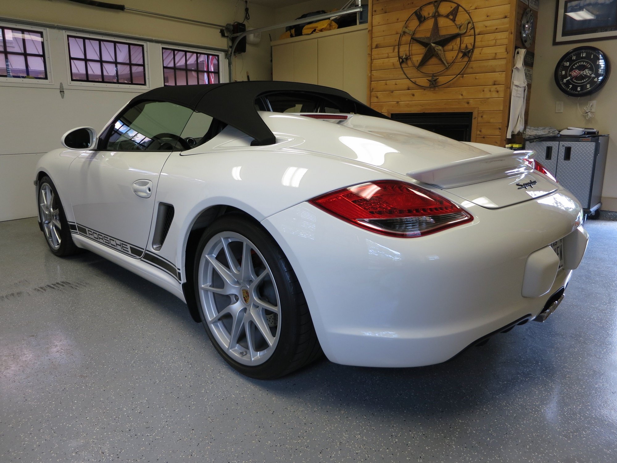 2011 Porsche Boxster - 987.2 2011 Spyder TexasHill Country - Used - VIN WP0CB2A88BS745173 - 35,800 Miles - 6 cyl - 2WD - Automatic - Convertible - White - San Antonio, TX 78132, United States