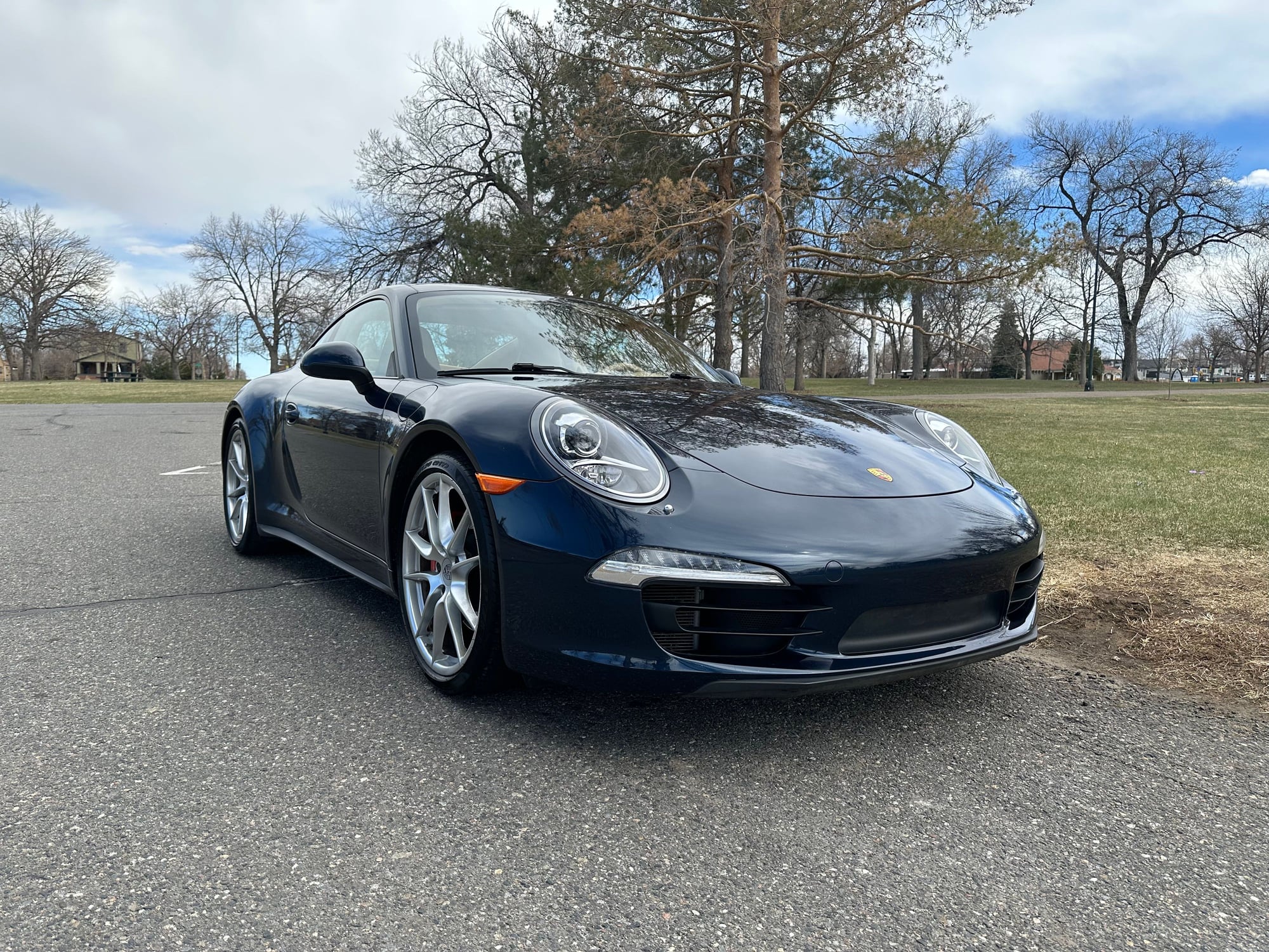 2014 Porsche 911 - 2014 911 Carrera 4S Coupe, Manual Transmission,  blue over beige, 41k miles - Used - VIN WP0AB2A97ES120106 - 41,211 Miles - 6 cyl - AWD - Manual - Coupe - Blue - Denver, CO 80212, United States