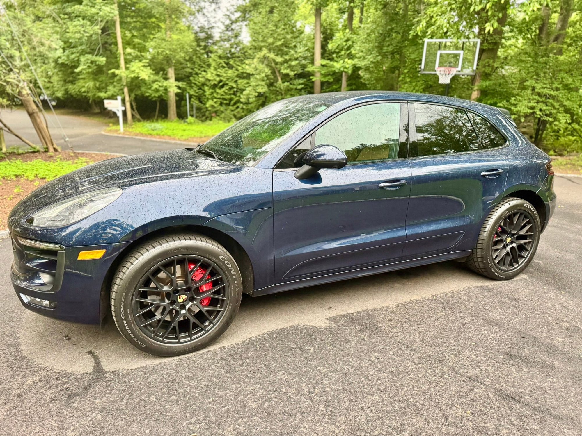 2017 Porsche Macan - 2017 Porsche Macan GTS | 96,750 miles | Full Life-to-Date Service History Available - Used - VIN WP1AG2A54HLB54841 - 96,750 Miles - 6 cyl - AWD - Automatic - SUV - Blue - Greenwich, CT 06830, United States