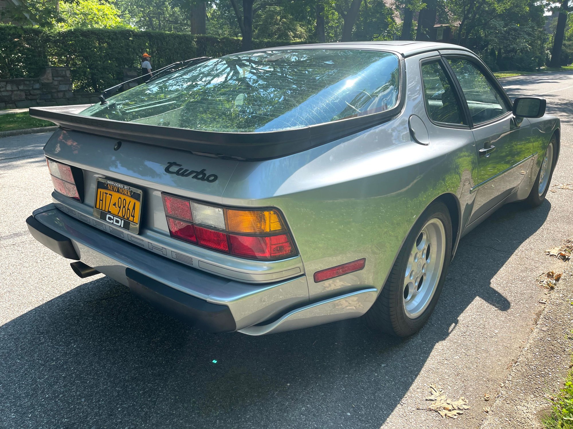 1986 Porsche 944 - 1986 Porsche 944 Turbo Rare Sapphire Metallic Color White Leather Interior 85k miles - Used - VIN WP0AA0951GN151622 - 85,000 Miles - 4 cyl - 2WD - Manual - Coupe - Silver - Forest Hills, NY 11375, United States