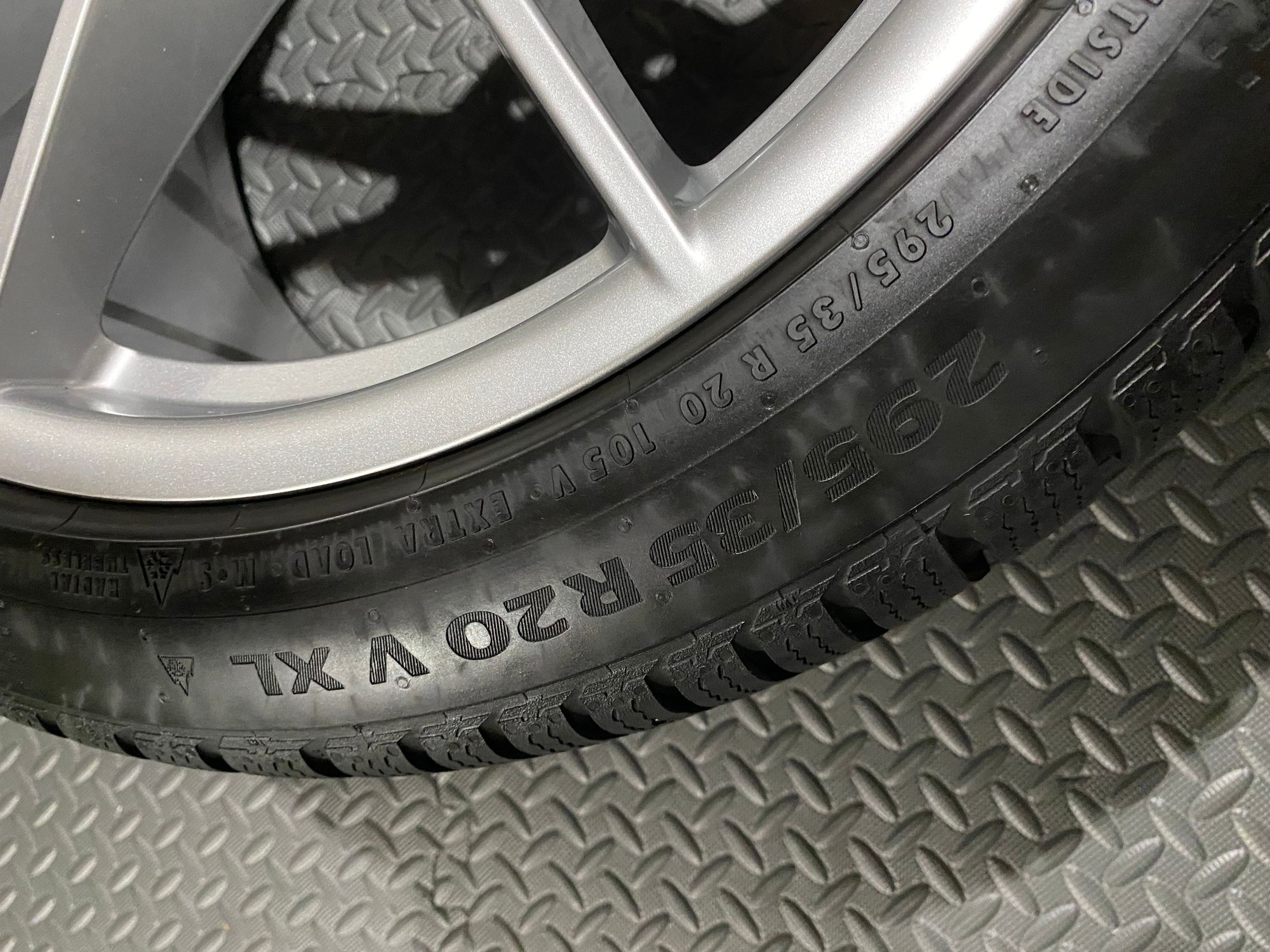 Wheels and Tires/Axles - 992 winter wheel set - Used - 2019 to 2024 Porsche 911 - Summit, NJ 07901, United States