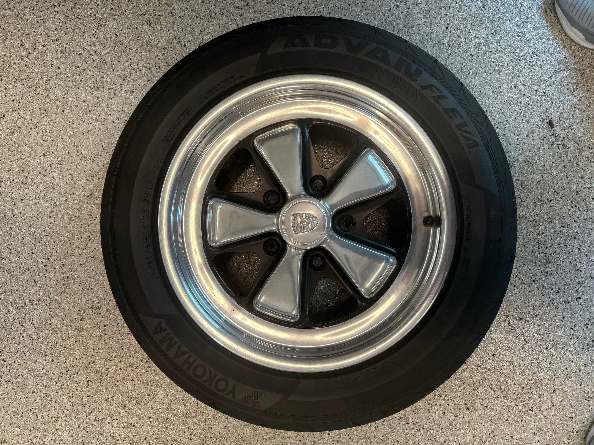 Wheels and Tires/Axles - Fuchs Porsche 911 Wheels & Tires - Staggered 7Jx16 & 6Jx16 - Used - 1966 to 1997 Porsche 911 - Fulshear, TX 77441, United States