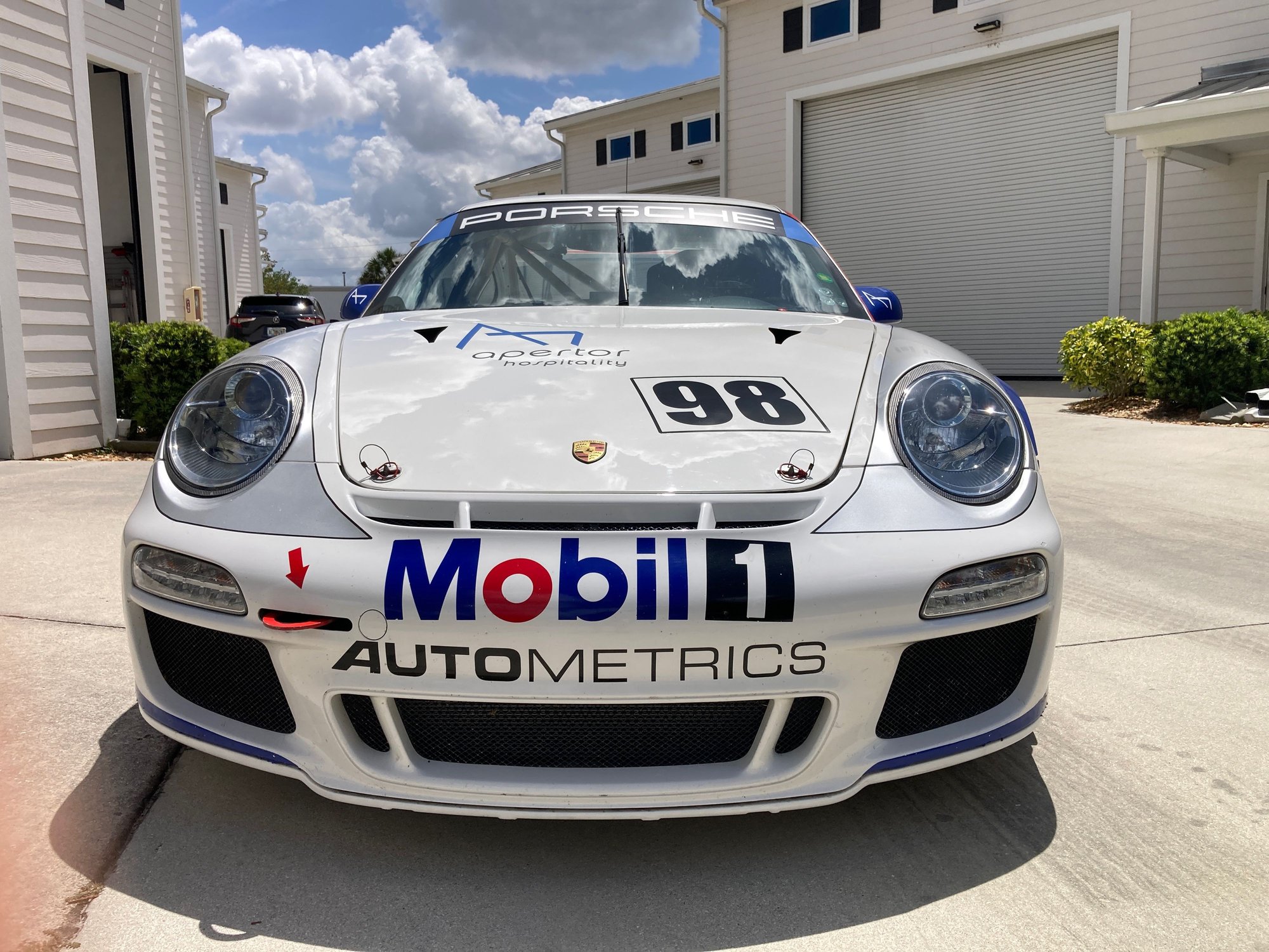 2011 Porsche 911 - 2011 Porsche 997.2 GT3 Cup (4.0L) – $129,000 - Used - VIN WP0ZZZ99ZBS798286 - Fort Myers, FL 33908, United States