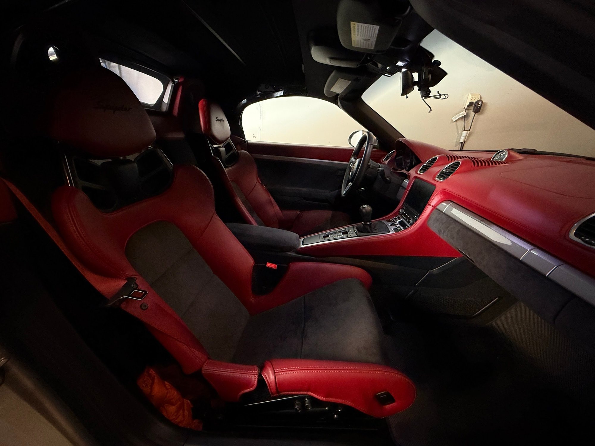 Interior/Upholstery - Edguard for Porsche carbon bucket seats - Red - Used - 2018 to 2022 Porsche GT3 - Mountain View, CA 94043, United States