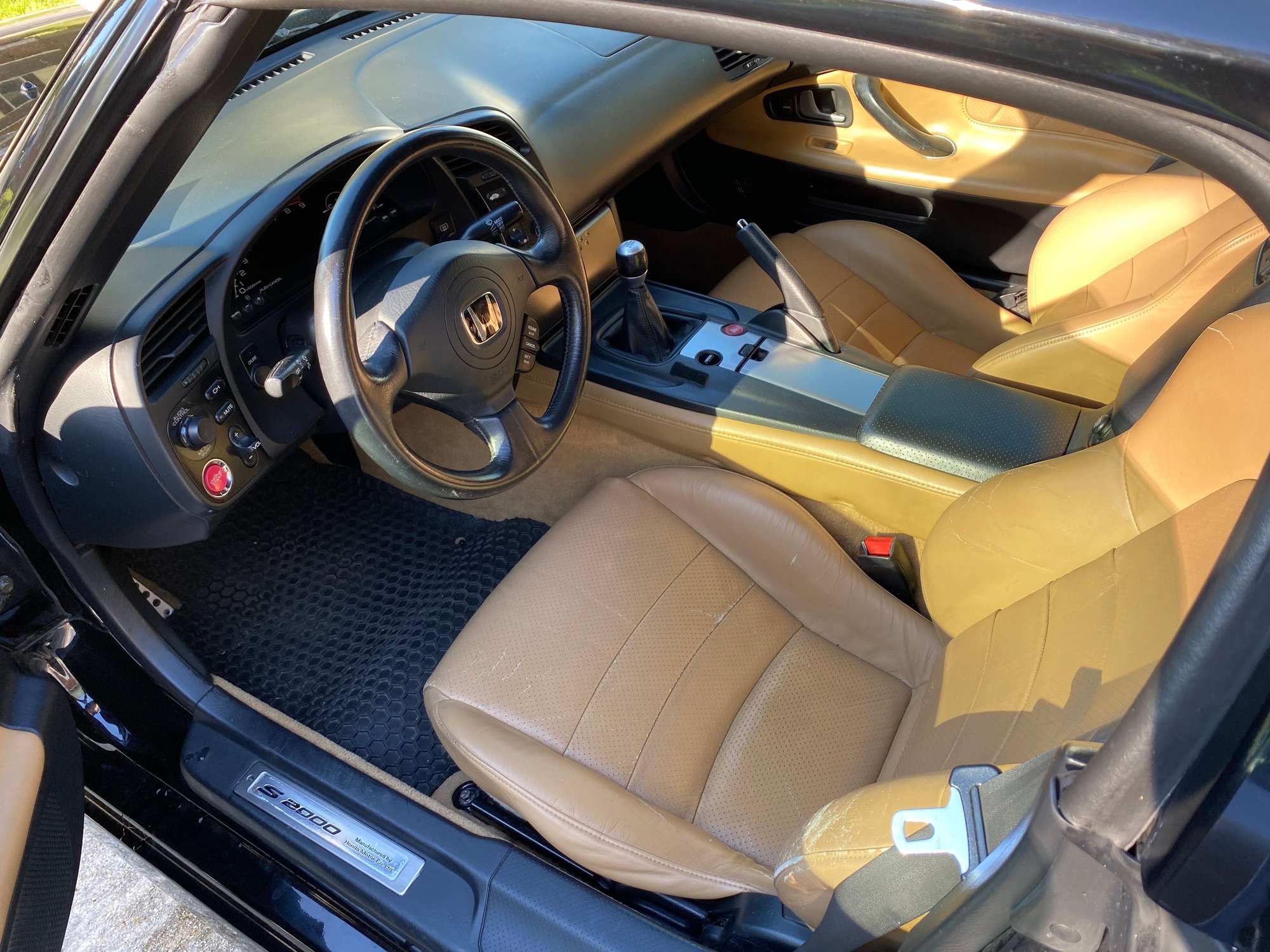 2004 Honda S2000 - 2004 Honda S2000 Roadster - Used - VIN JHMAP21484T003499 - 110,000 Miles - 4 cyl - 2WD - Manual - Convertible - Black - Newark, DE 19713, United States
