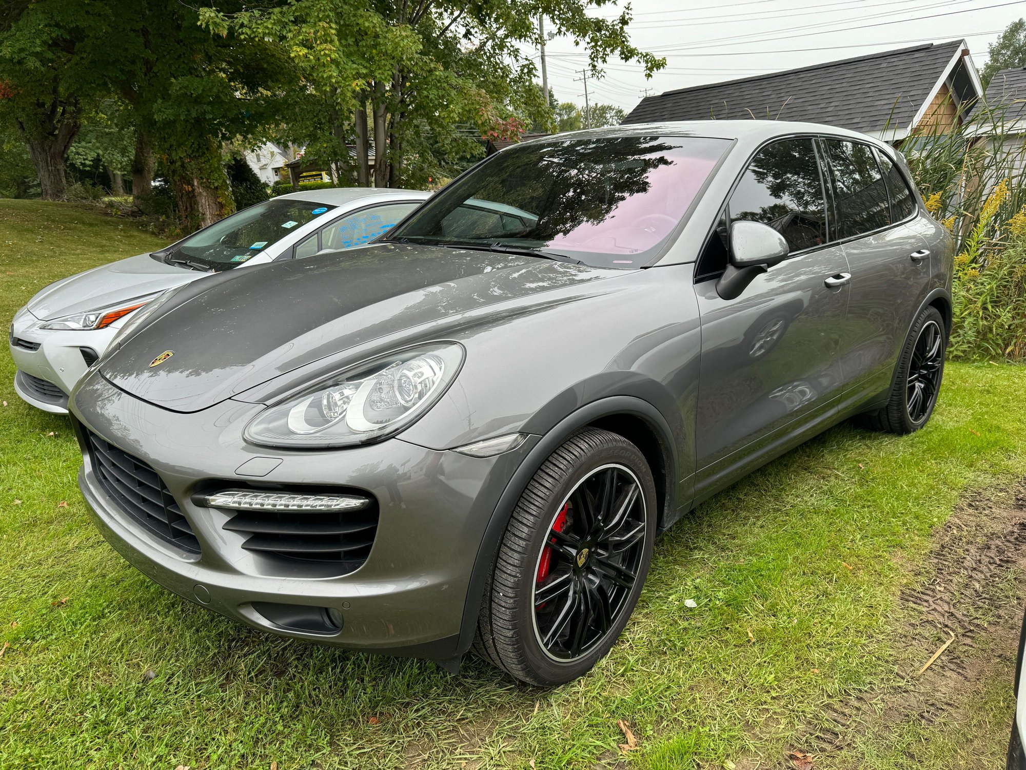 2011 Porsche Cayenne - 2011 Porsche Cayenne Turbo (PTV+, PDCC, Tow Hitch, Burmester, & More) - Used - VIN WP1AC2A25BLA87143 - 103,000 Miles - 8 cyl - AWD - Automatic - SUV - Gray - Cleveland, OH 44022, United States