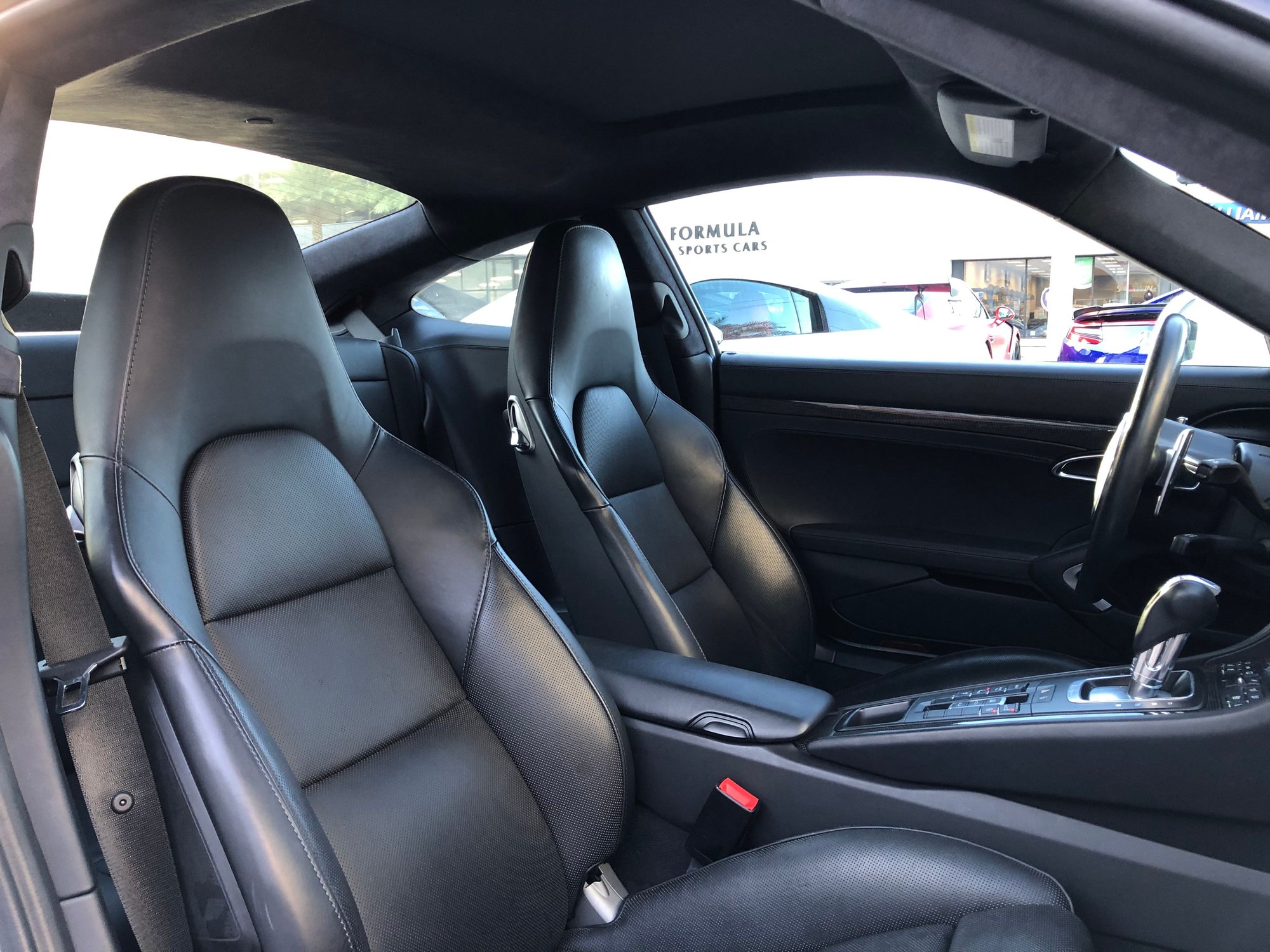2015 Porsche 911 - 2015 PORSCHE 911 TURBO S - Used - VIN WP0AD2A9XFS160207 - 8,394 Miles - 6 cyl - AWD - Automatic - Coupe - White - Miami, FL 33146, United States