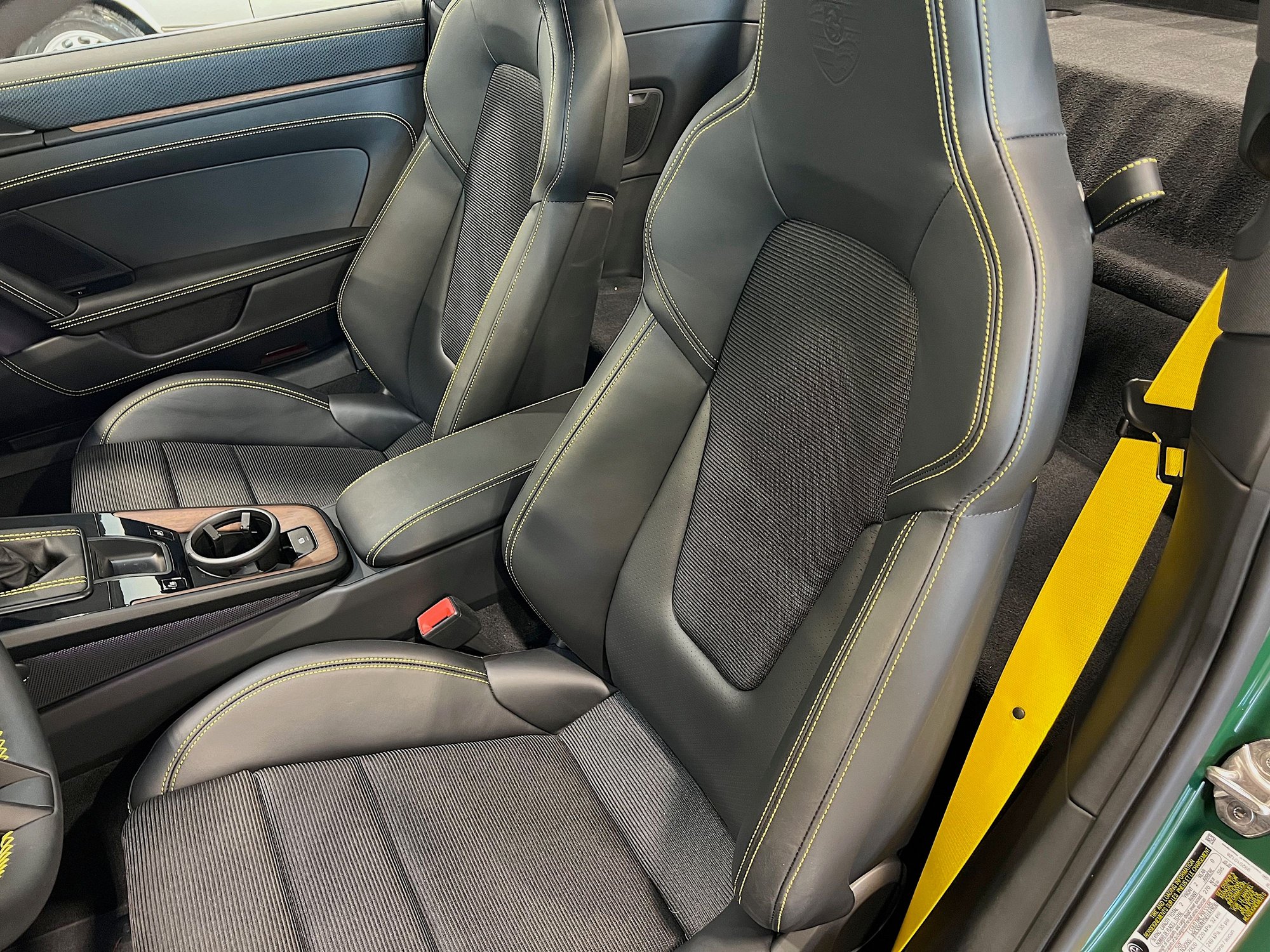 2022 Porsche 911 - 2022 Porsche GT3 Touring- Manual - PTS - Used - VIN WP0AC2A92NS270475 - 135 Miles - 6 cyl - AWD - Manual - Coupe - Other - Boca Raton, FL 33431, United States