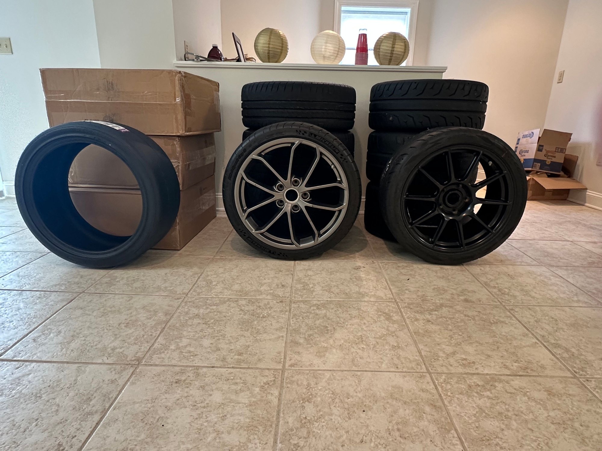 2021 Porsche 718 Cayman - 2021 Porsche Cayman GT4, Track Ready! - Used - VIN WP0AC2A84MS289339 - 5,671 Miles - 6 cyl - 2WD - Automatic - Coupe - White - Butler, NJ 07405, United States