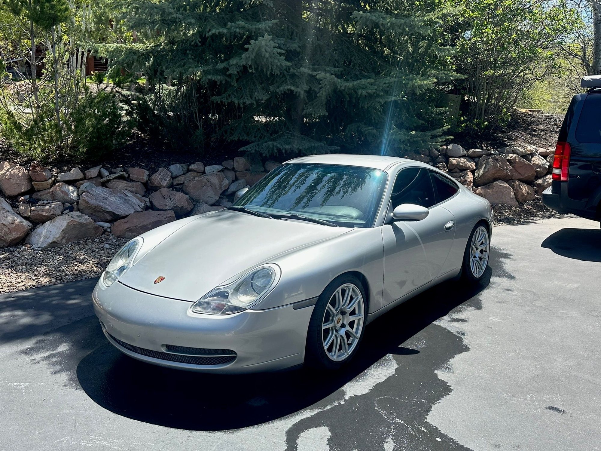 1999 Porsche 911 - 1999 911 C2 Carrera - 996 With Full Leather, Ohlins, Recaro Seats, and More - Used - VIN WP0AA2995XS627077 - 69,000 Miles - Park City, UT 84098, United States