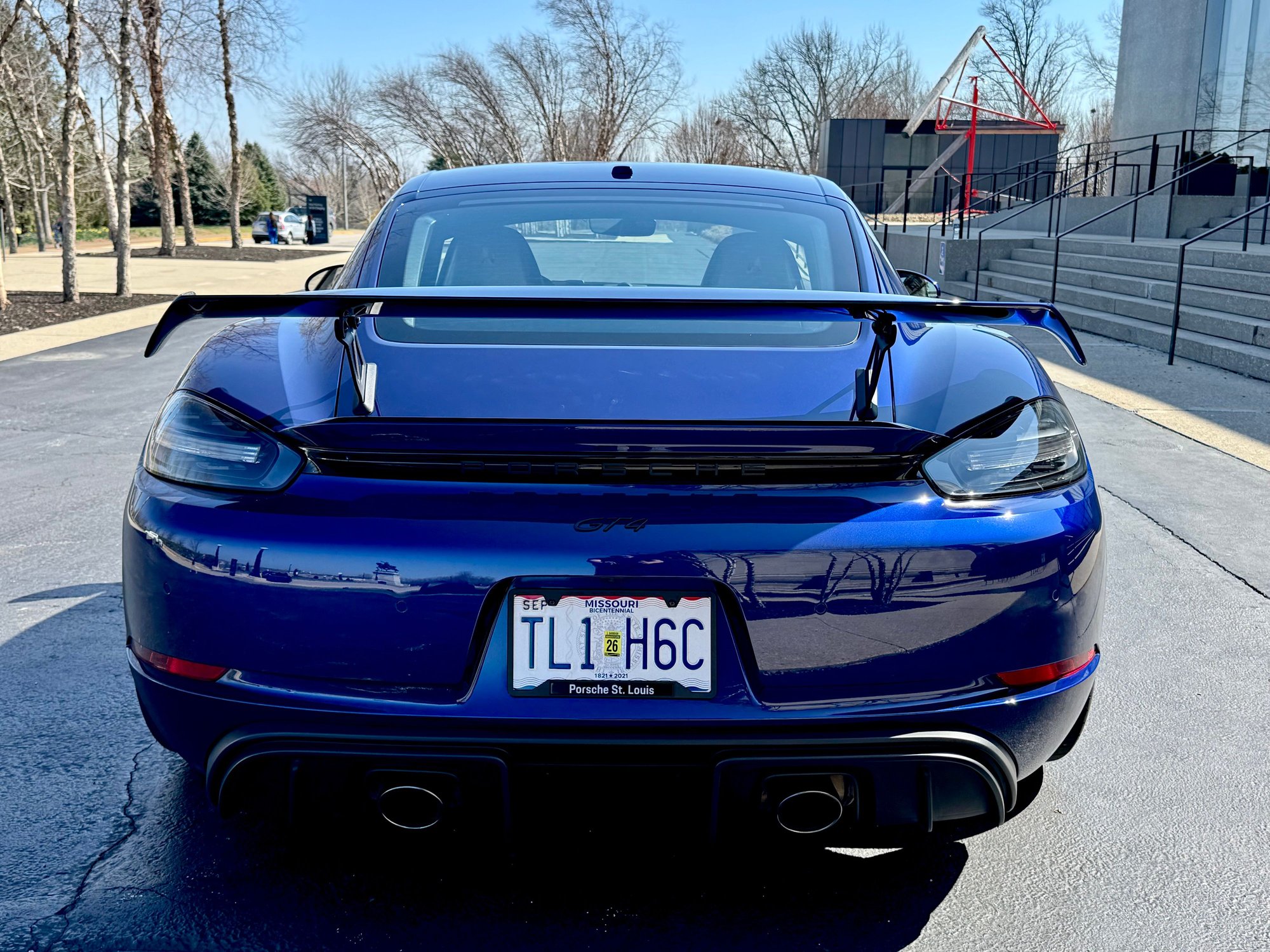 2021 Porsche 718 Cayman - 2021 718 GT4 DeMan 4.5 * PDK * Highly Optioned * No Track Time *  2,400 miles - Used - VIN WP0AC2A80MK289094 - 2,550 Miles - 6 cyl - 2WD - Automatic - Coupe - Blue - Chesterfield, MO 63017, United States