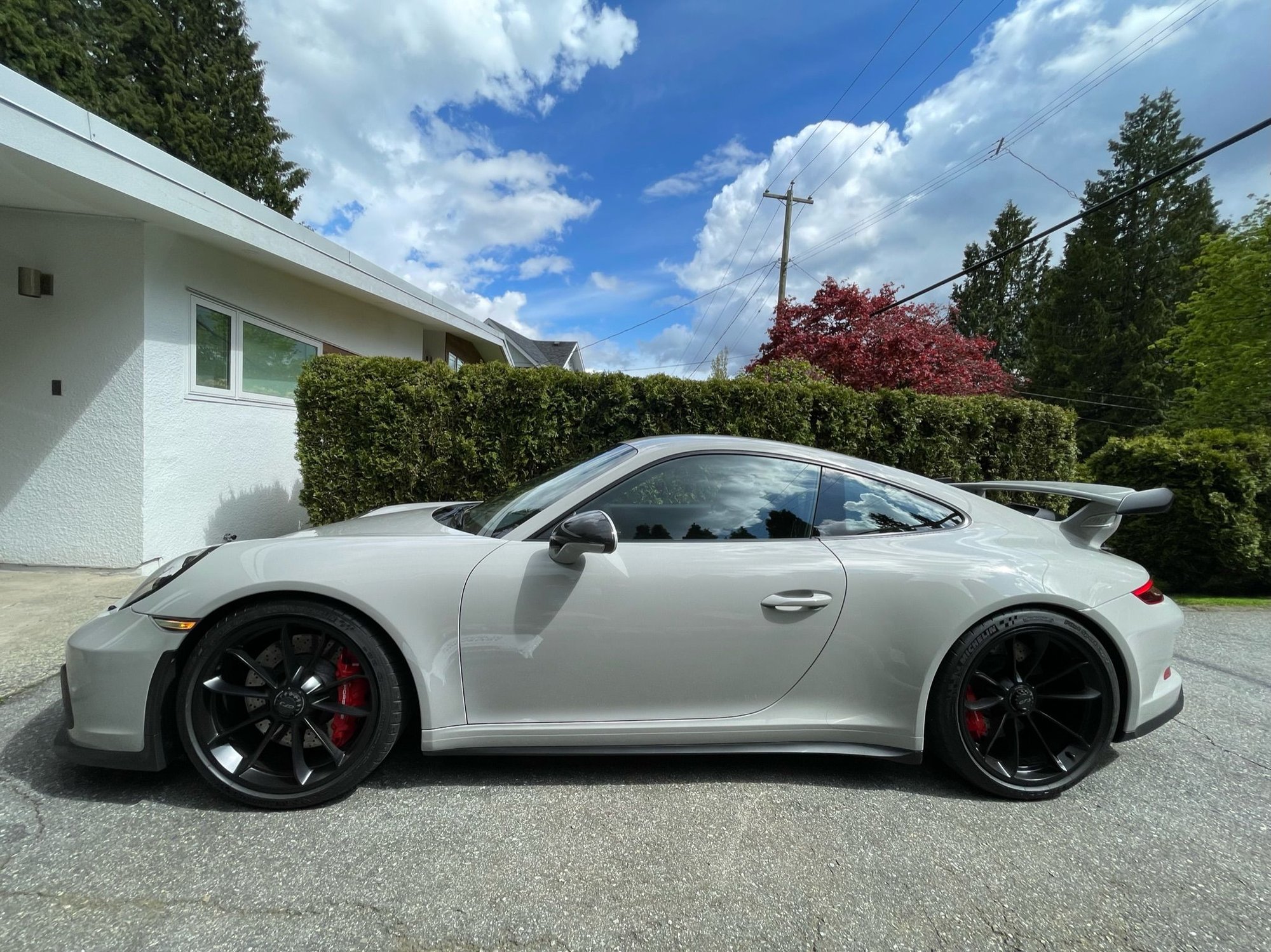 2018 Porsche GT3 - Canadian 2018 GT3 PDK in Chalk and CPO - Used - VIN WP0AC2A6JS174486 - 19,850 Miles - 6 cyl - 2WD - Automatic - Coupe - Gray - North Vancouver, BC V7J1M6, Canada