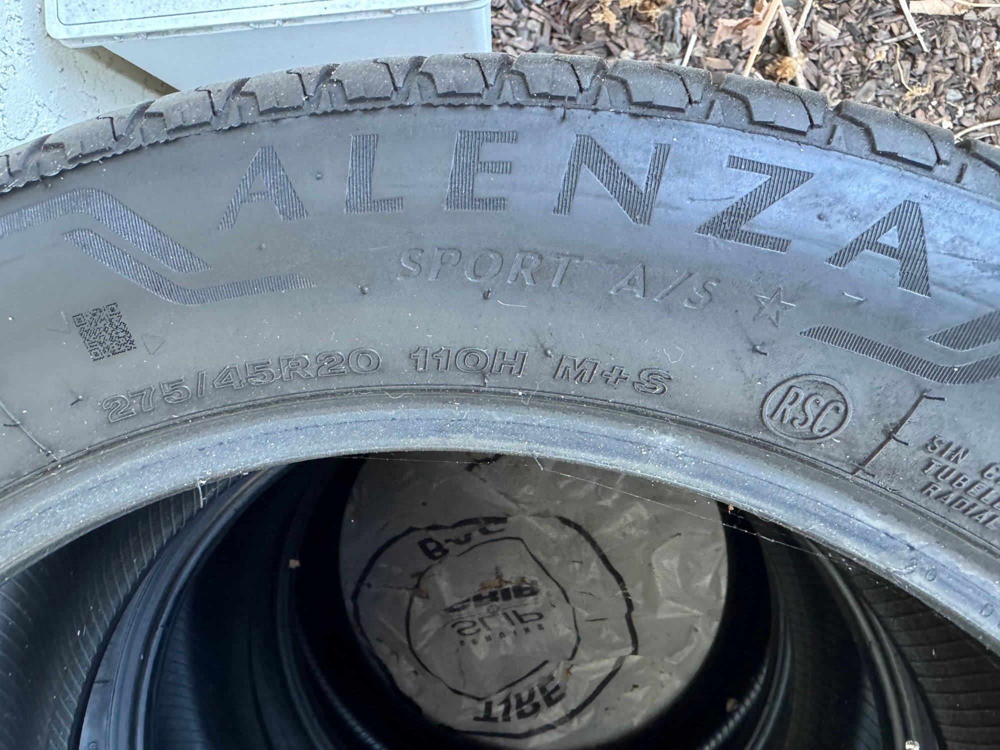 Wheels and Tires/Axles - BMW G05 X5 OEM Tires. Bridgestone Alenza Sport All Season Run Flat - Used - Campbell, CA 95008, United States