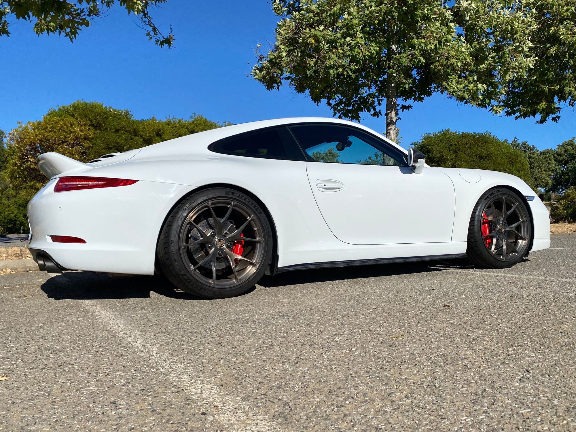 2013 Porsche 911 - 2013 Porsche Carrera S Manual - Used - VIN WP0AB2A97DS123098 - 34,100 Miles - 6 cyl - 2WD - Manual - Coupe - White - Los Altos, CA 94022, United States