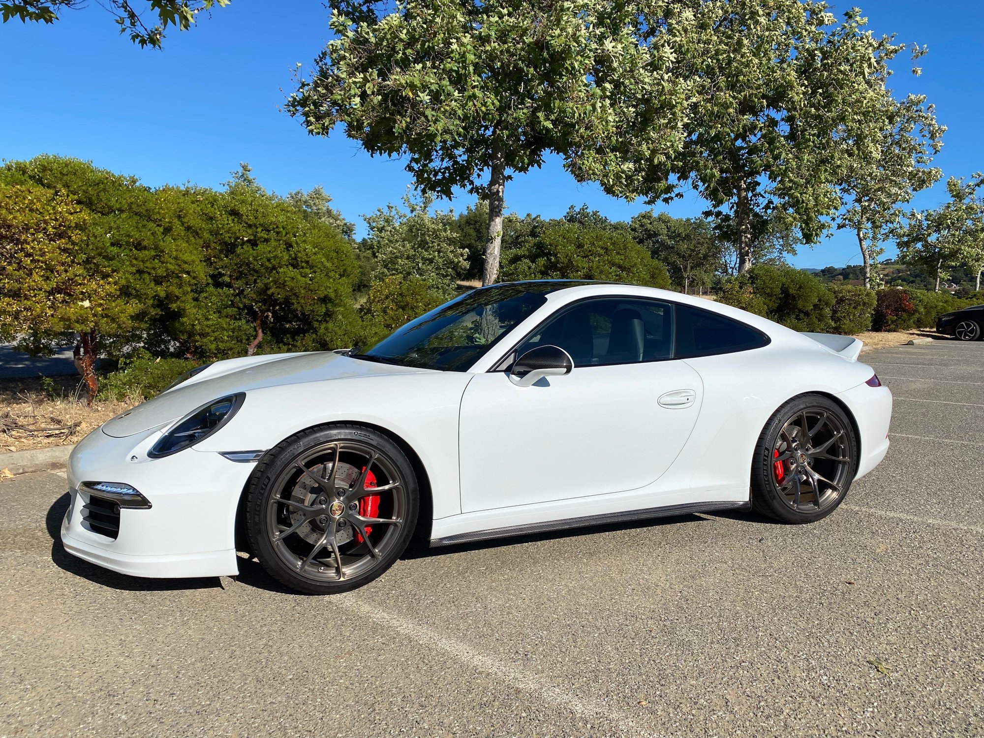 2013 Porsche 911 - 2013 Porsche Carrera S Manual - Used - VIN WP0AB2A97DS123098 - 34,100 Miles - 6 cyl - 2WD - Manual - Coupe - White - Los Altos, CA 94022, United States